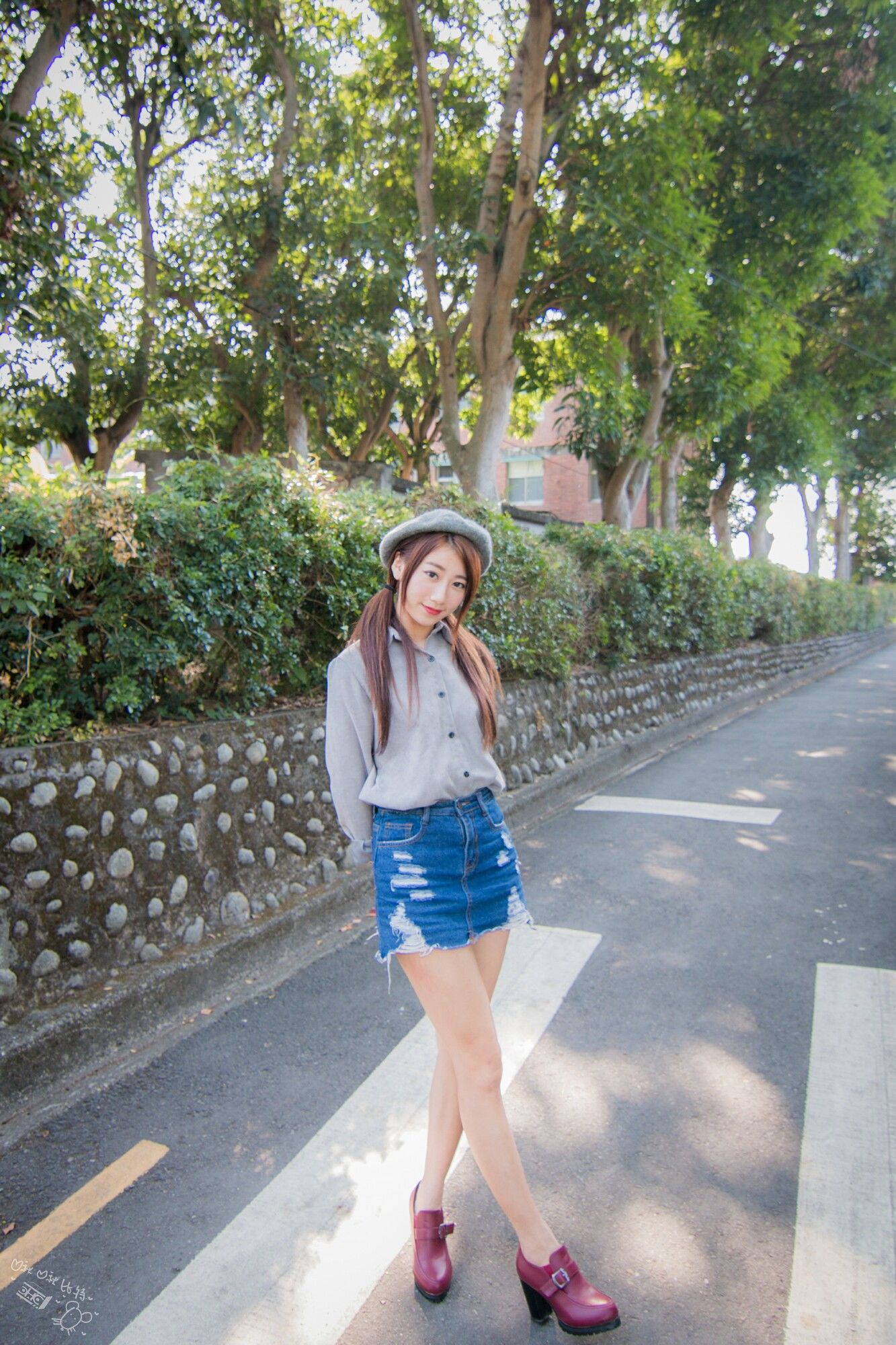 啾比特(张嘉庭)《走光復新村甜美外拍短裙系列》-图11