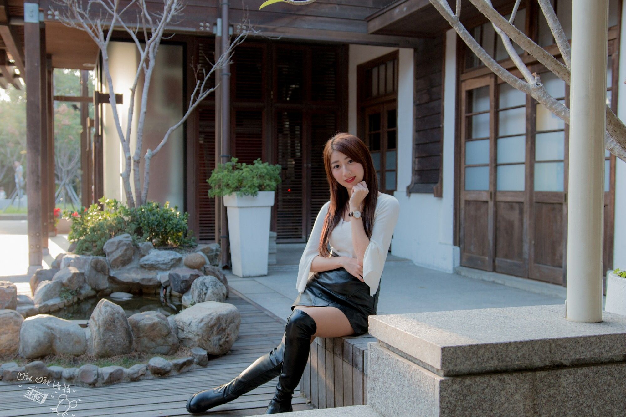 啾比特(张嘉庭)《走光復新村甜美外拍短裙系列》-图17