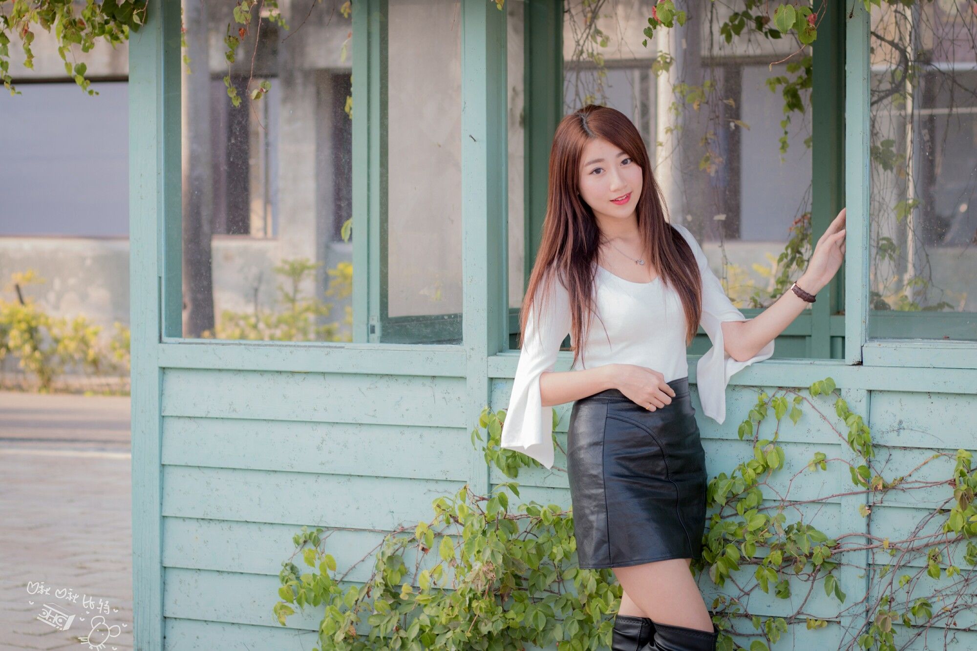 啾比特(张嘉庭)《走光復新村甜美外拍短裙系列》-图19