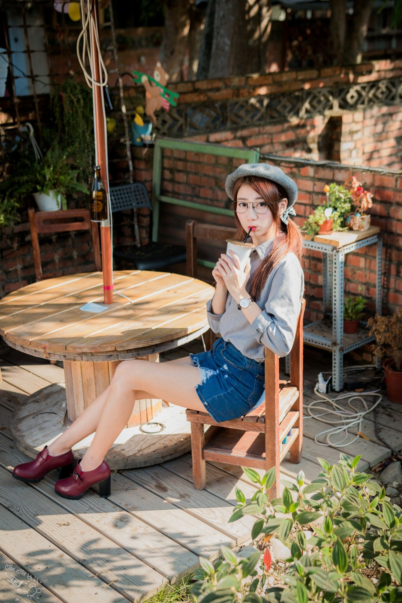 啾比特(张嘉庭)《走光復新村甜美外拍短裙系列》-图26