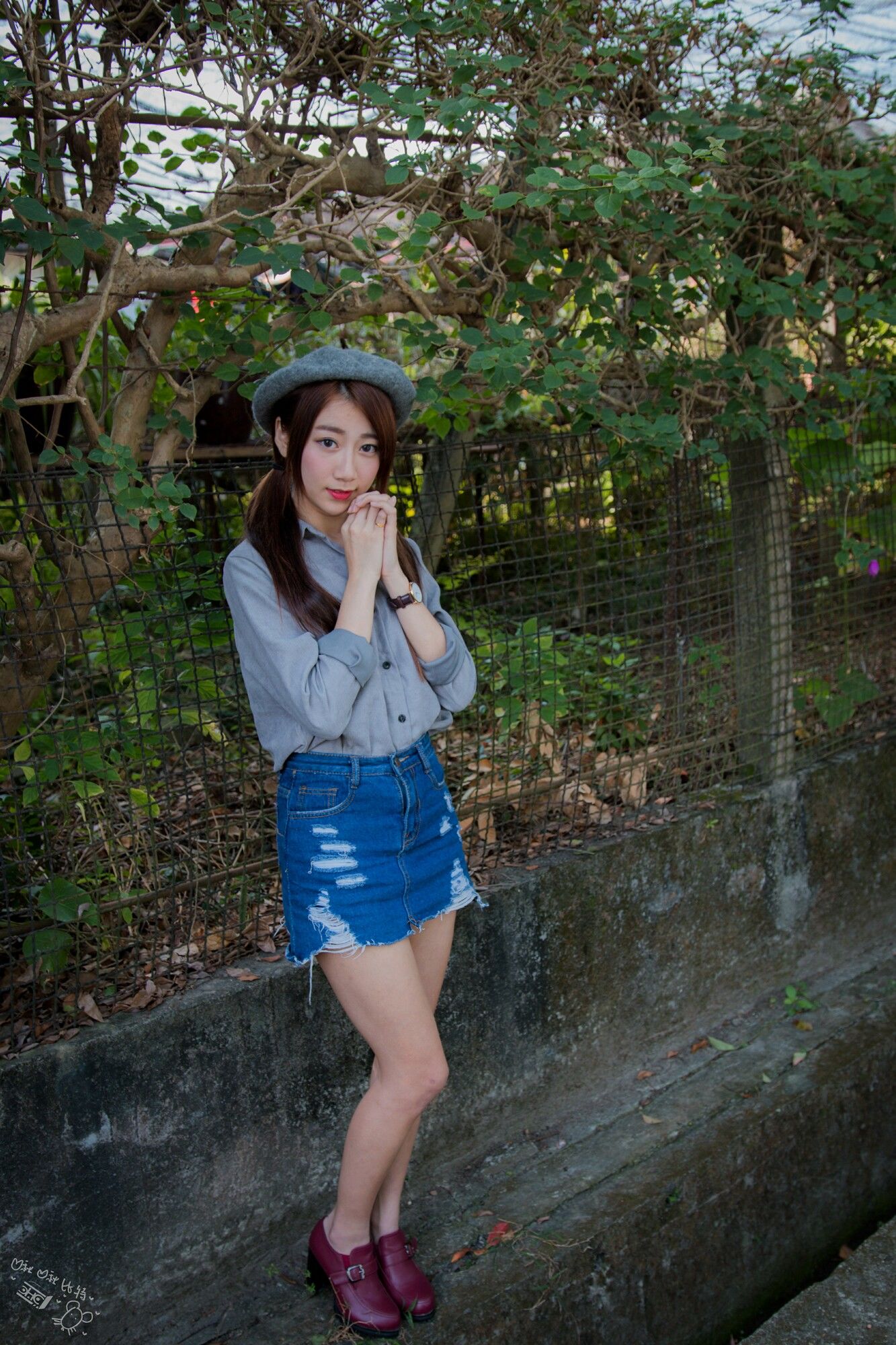 啾比特(张嘉庭)《走光復新村甜美外拍短裙系列》-图54