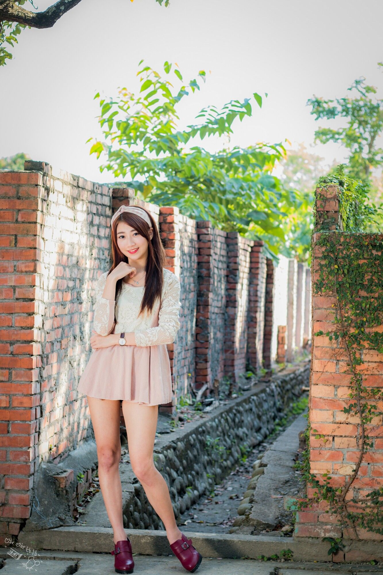 啾比特(张嘉庭)《走光復新村甜美外拍短裙系列》-图6