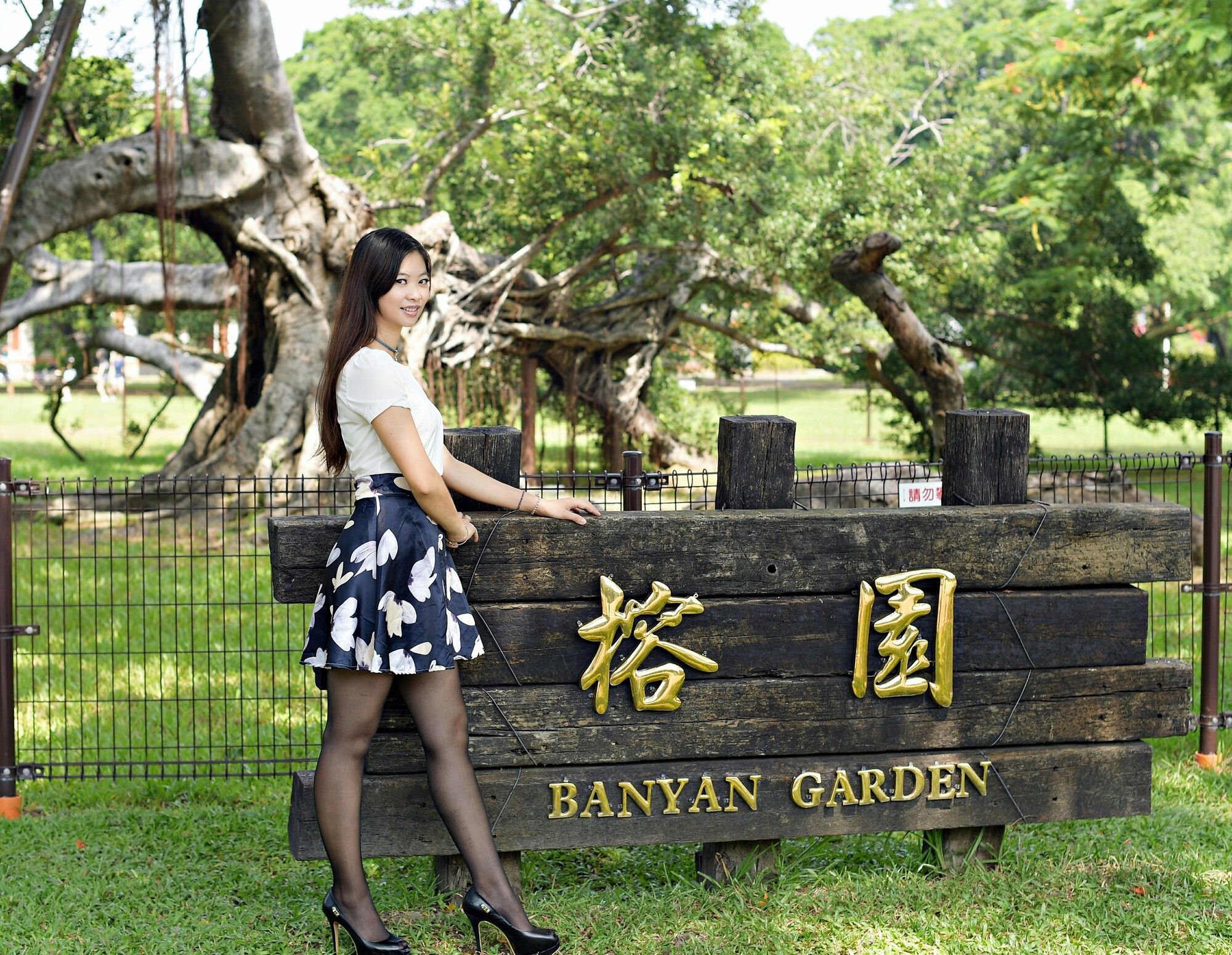 小雯 - 成大外拍共两套服装-图8