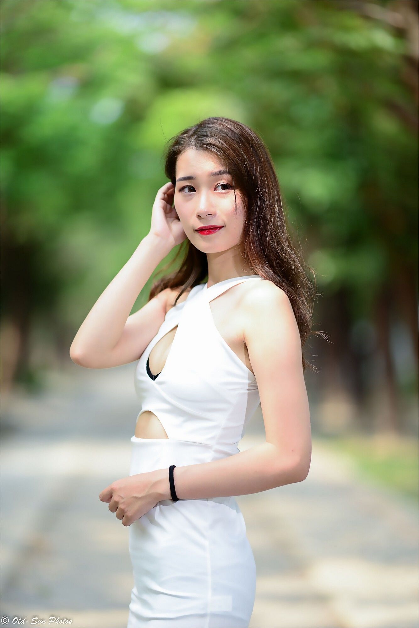 小雨《左營植物園》 性感外拍-图13