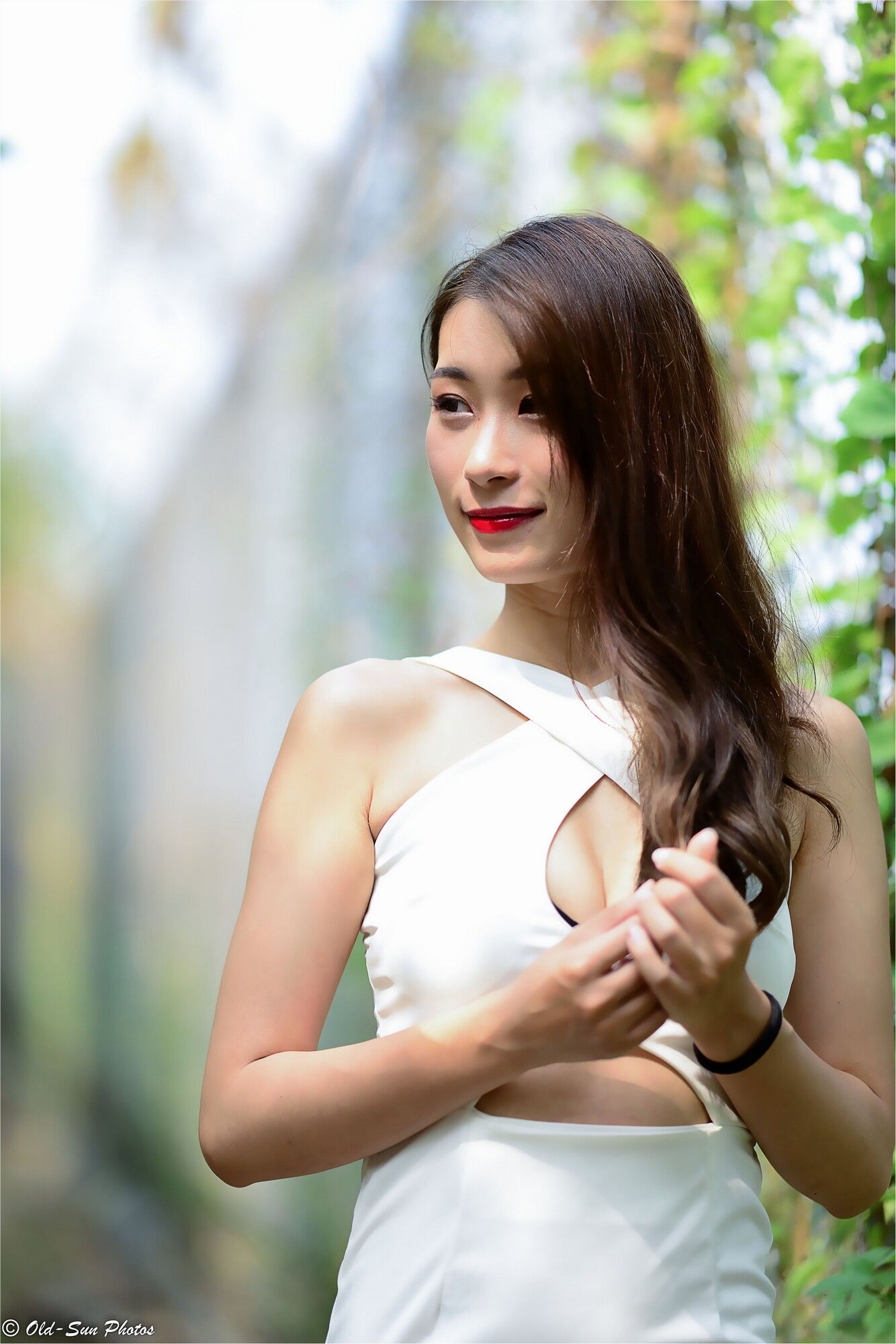 小雨《左營植物園》 性感外拍-图24