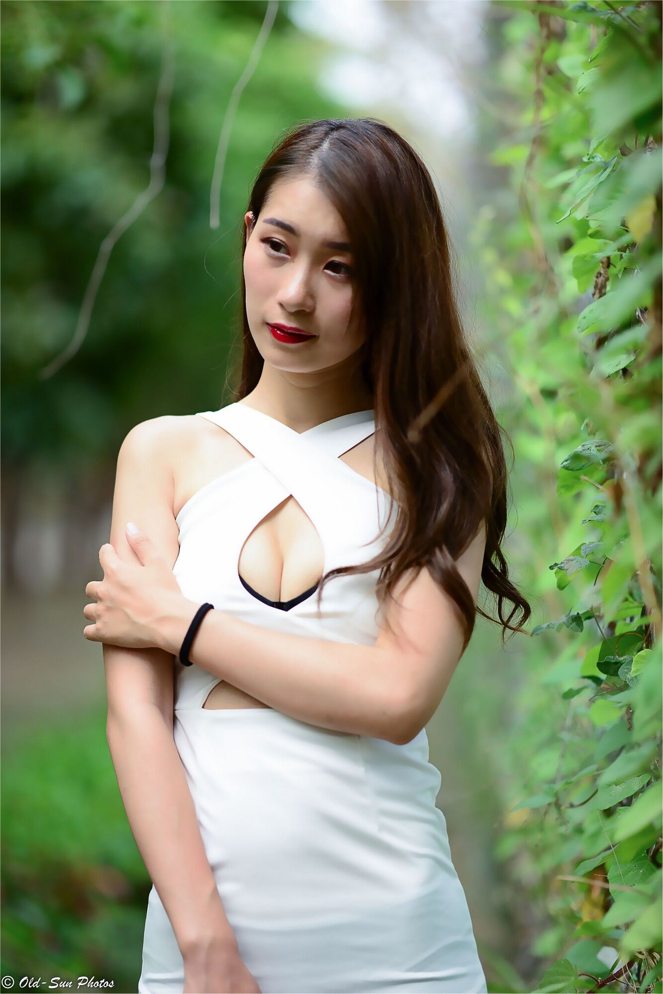 小雨《左營植物園》 性感外拍-图32