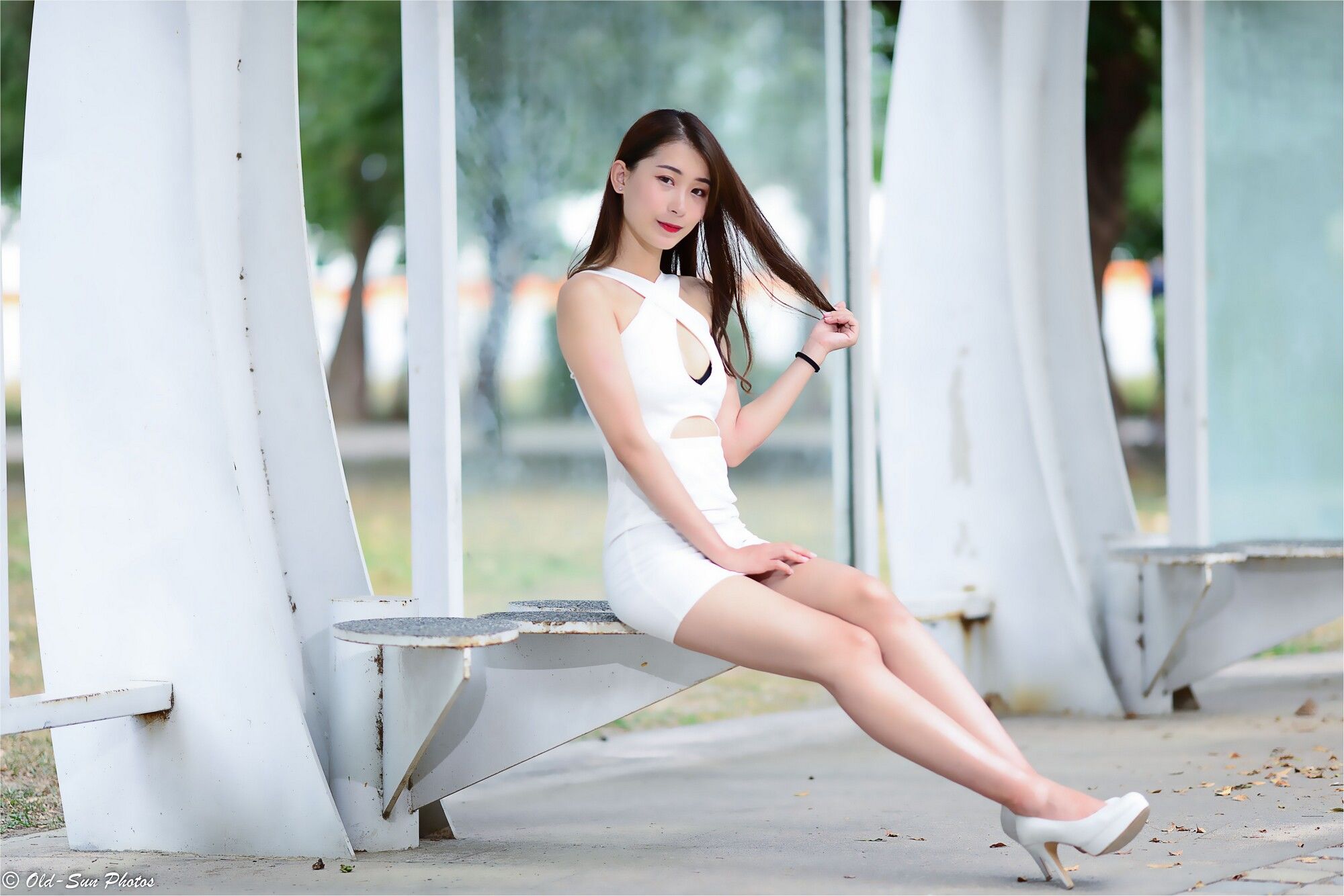 小雨《左營植物園》 性感外拍-图49