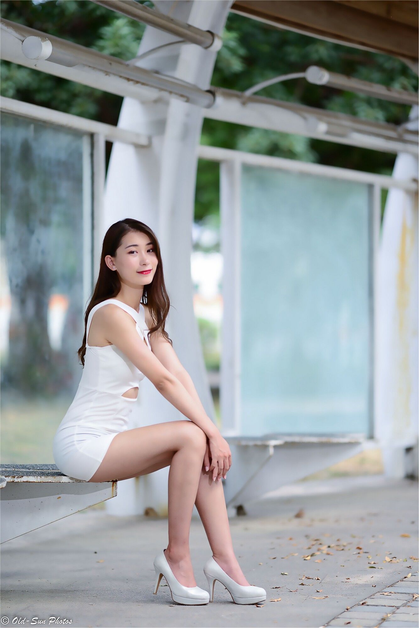 小雨《左營植物園》 性感外拍-图57