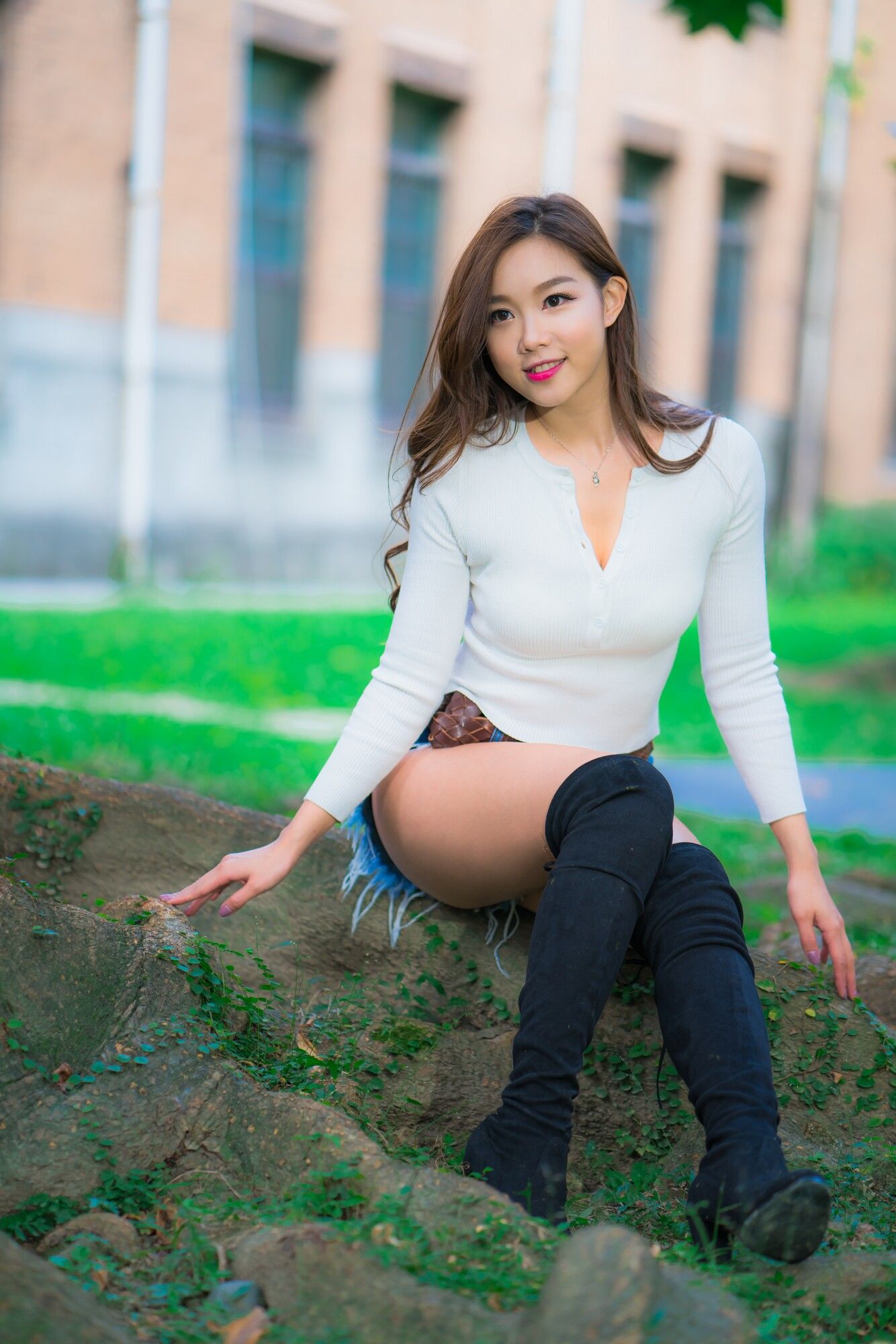 Olivia安馜薇《台大外拍》-图17