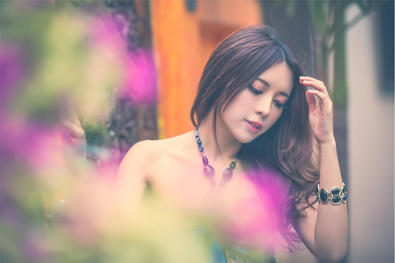 大眼正妹张齐郡《炫彩外拍》-图10