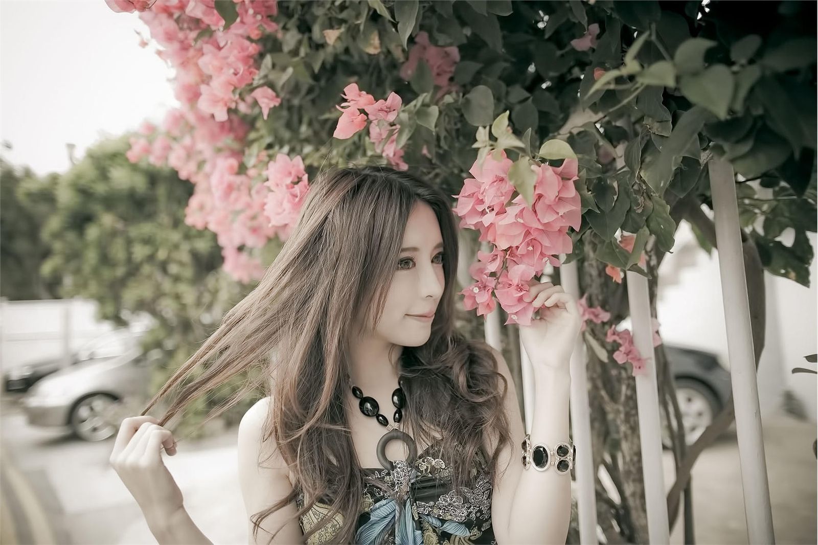 大眼正妹张齐郡《炫彩外拍》-图30