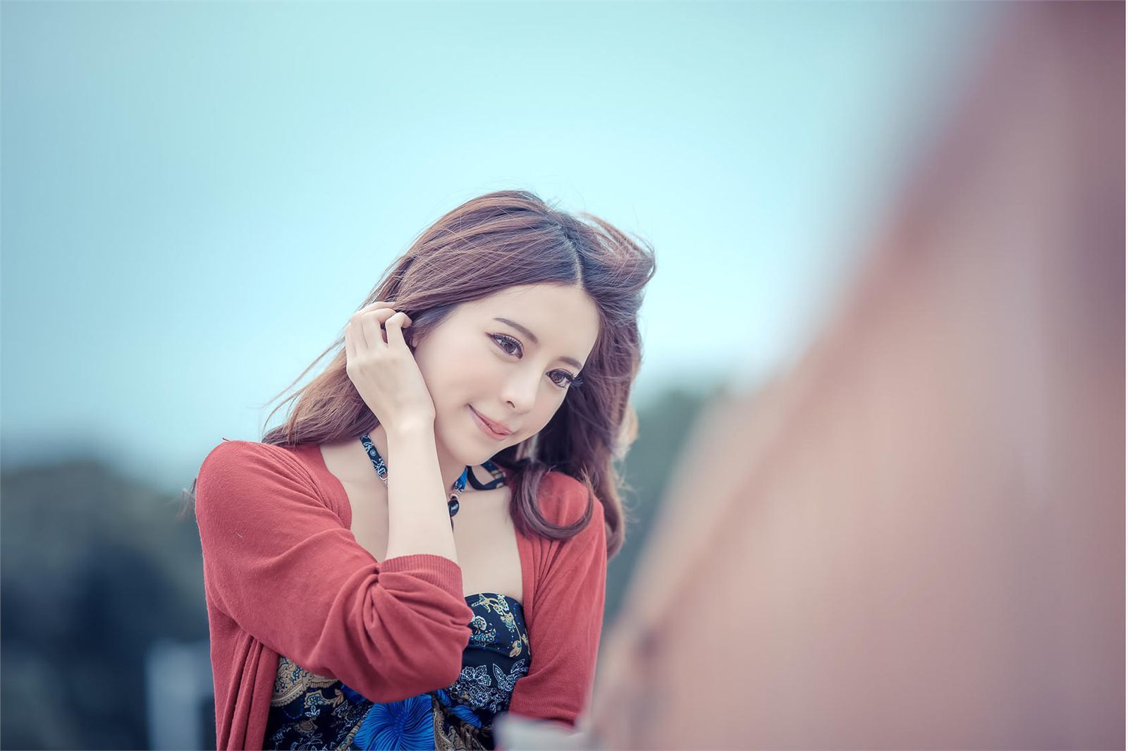 大眼正妹张齐郡《炫彩外拍》-图39