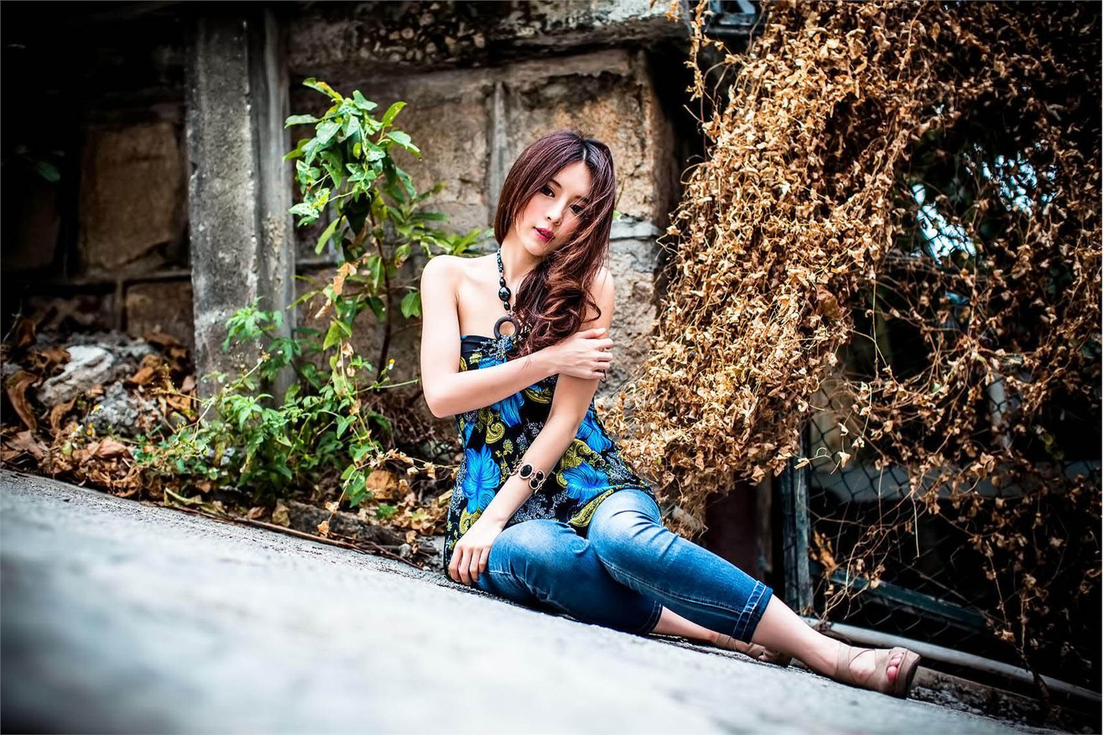 大眼正妹张齐郡《炫彩外拍》-图52