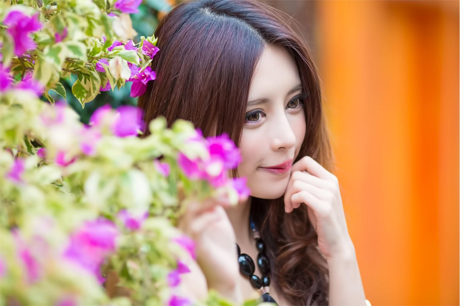 大眼正妹张齐郡《炫彩外拍》-图6