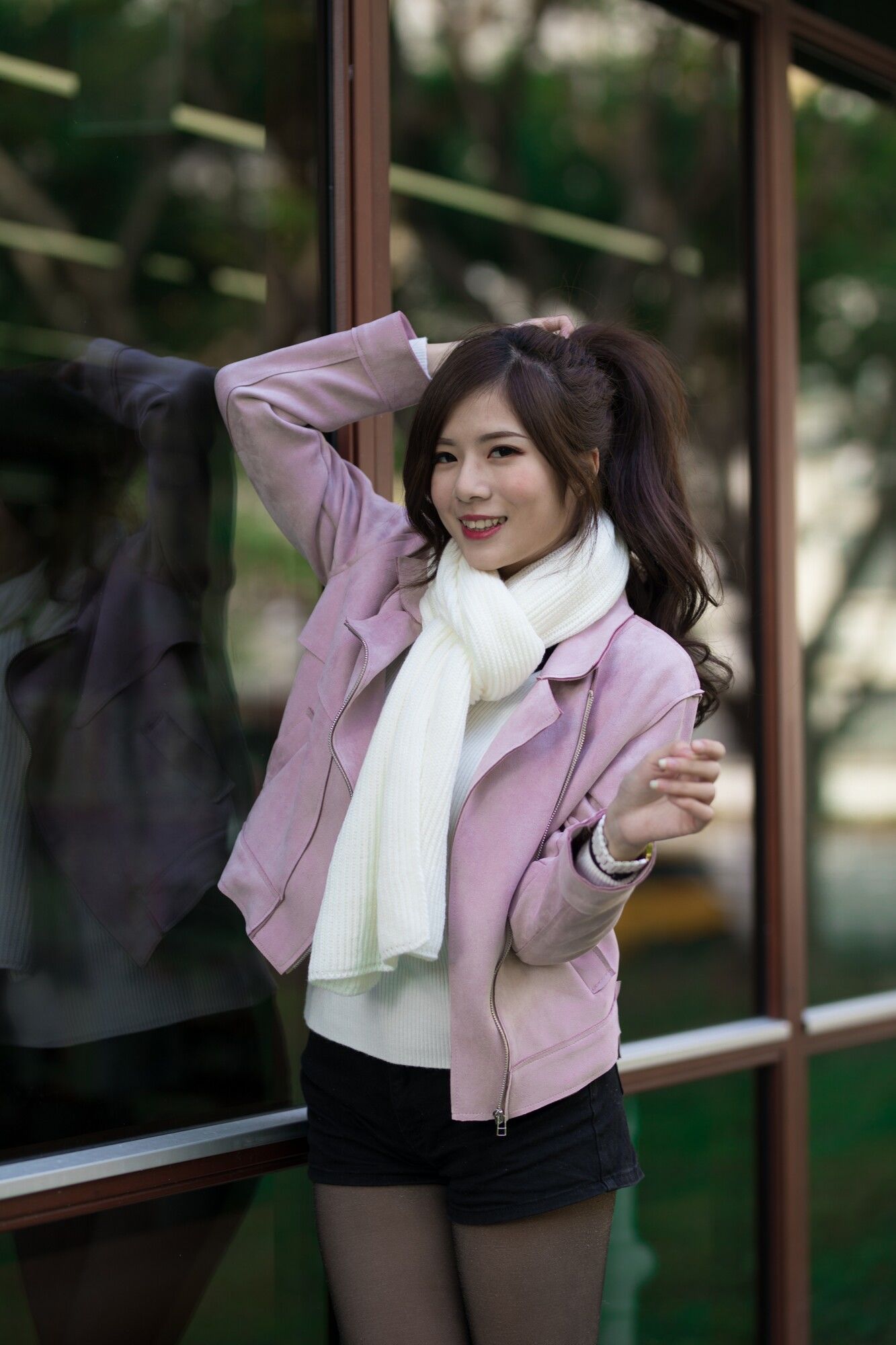 方唯真 - 3套服装黑丝街拍-图24