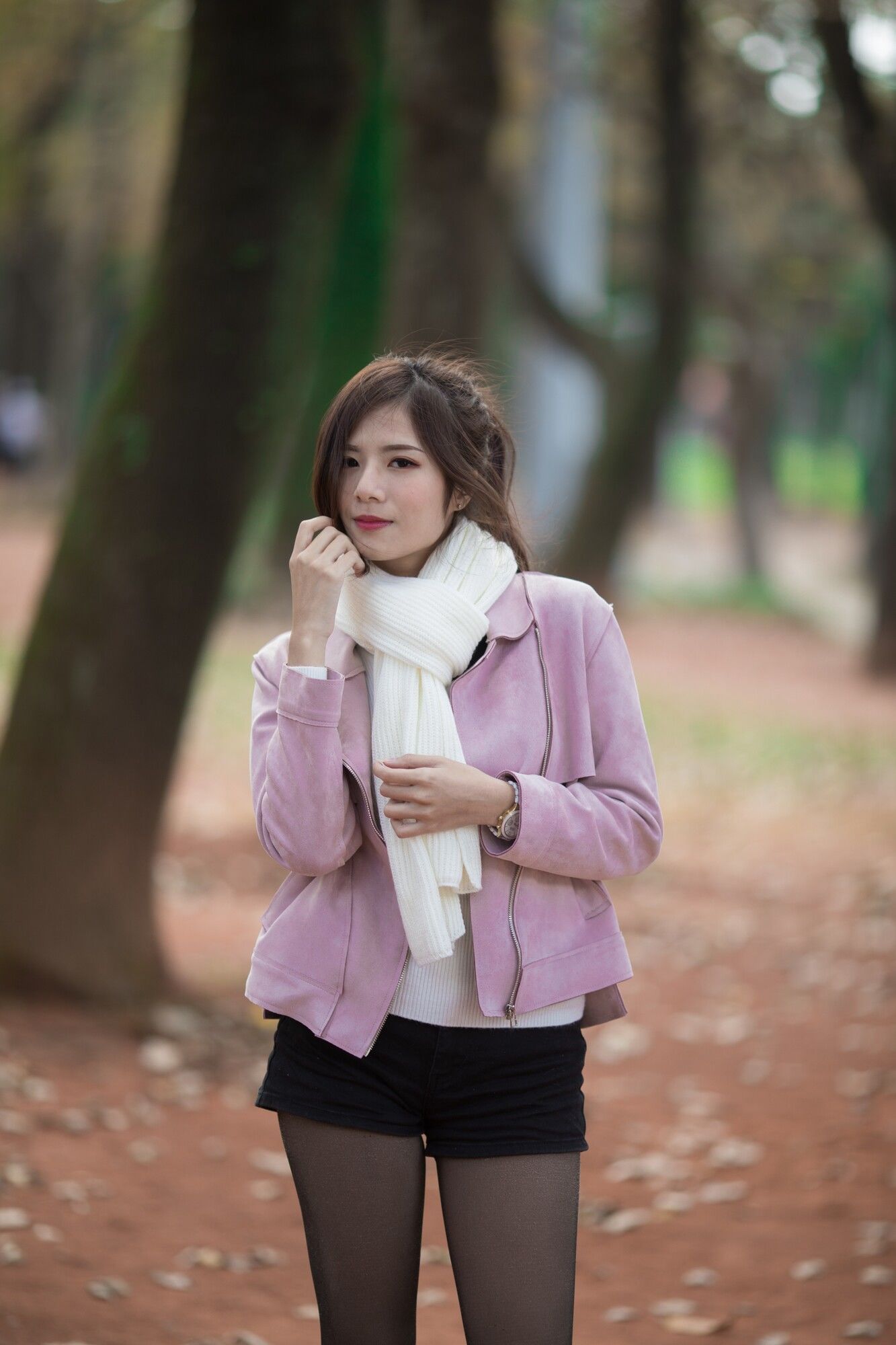 方唯真 - 3套服装黑丝街拍-图25