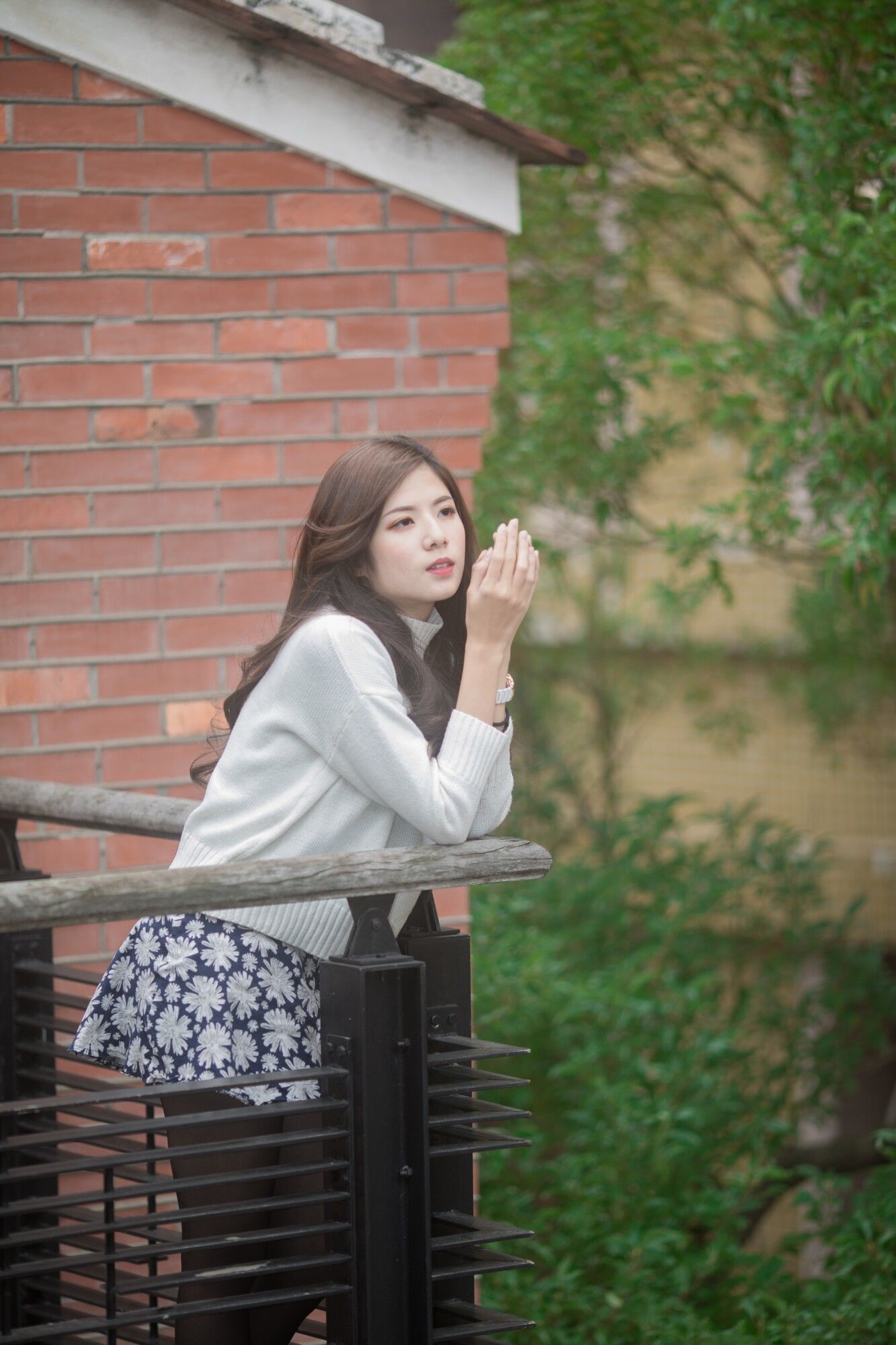 方唯真 - 3套服装黑丝街拍-图31