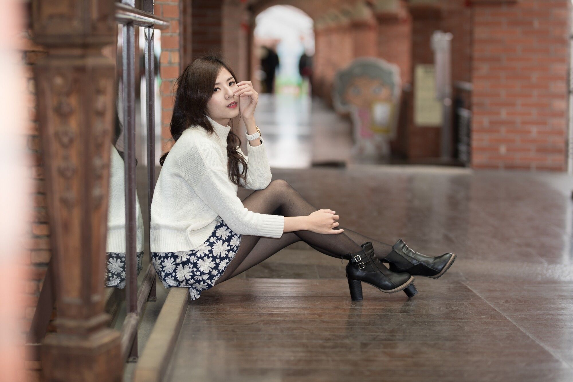 方唯真 - 3套服装黑丝街拍-图32