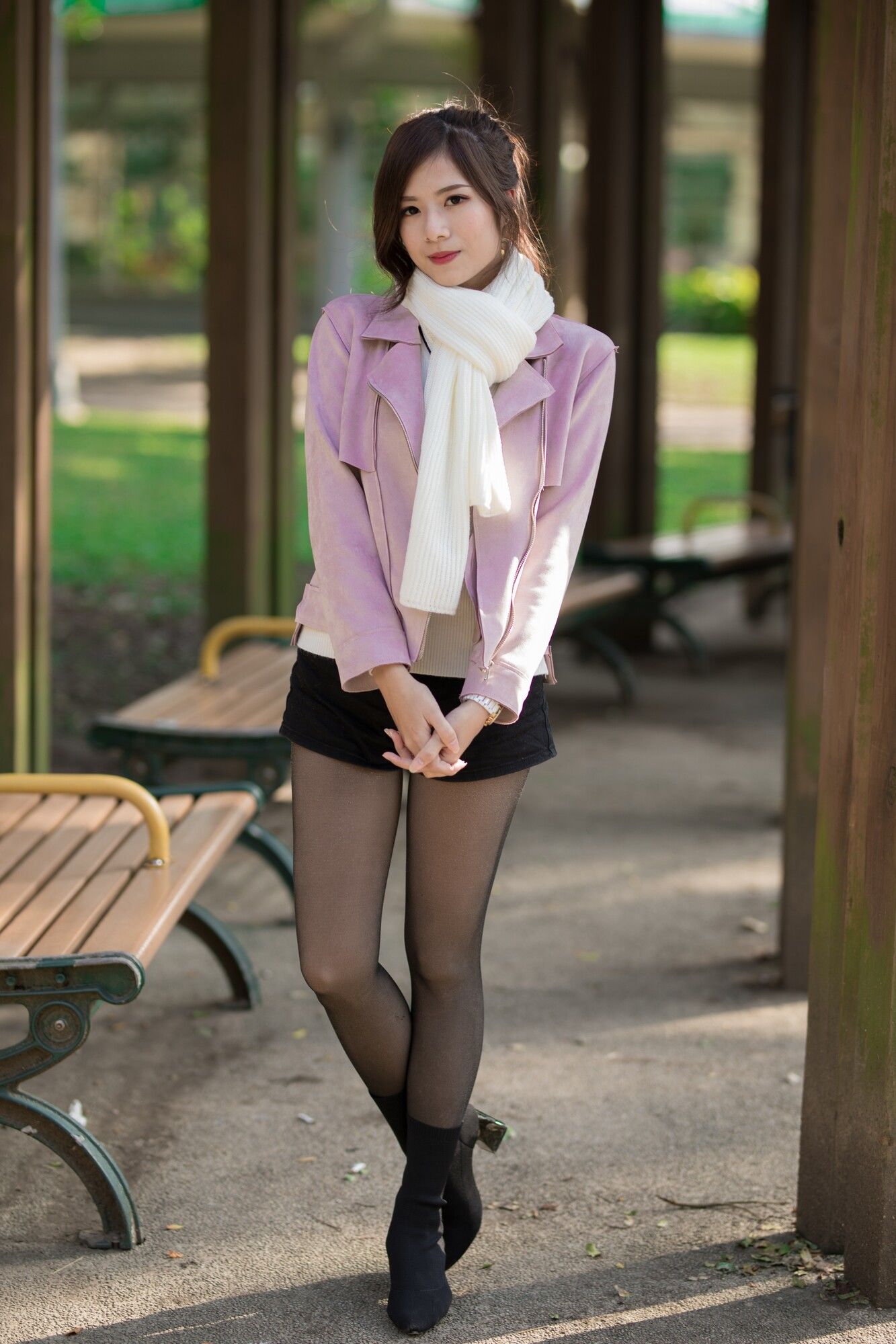 方唯真 - 3套服装黑丝街拍-图36