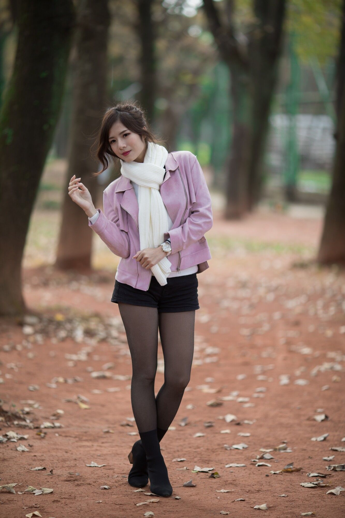 方唯真 - 3套服装黑丝街拍-图38