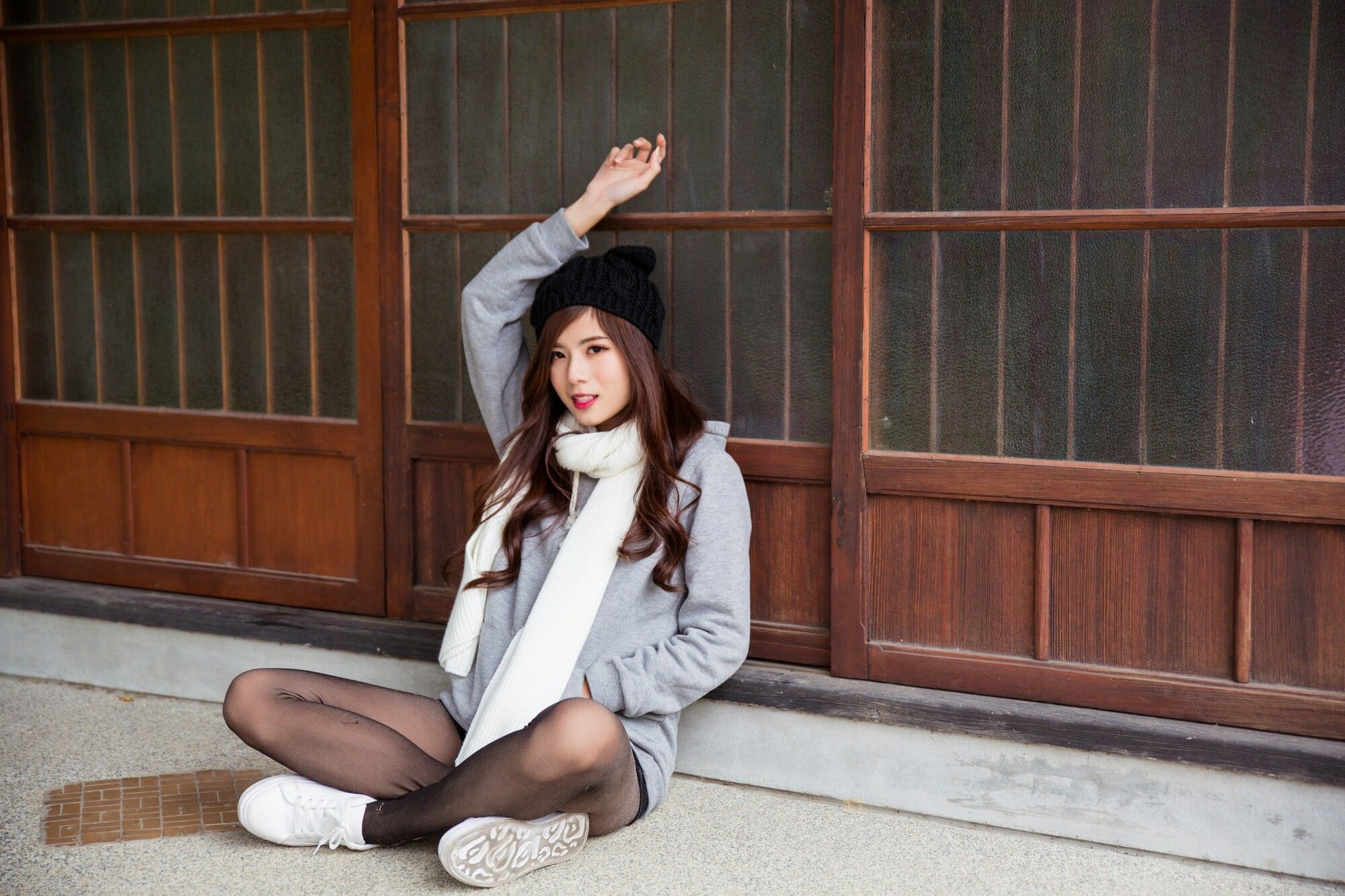 方唯真 - 3套服装黑丝街拍-图55