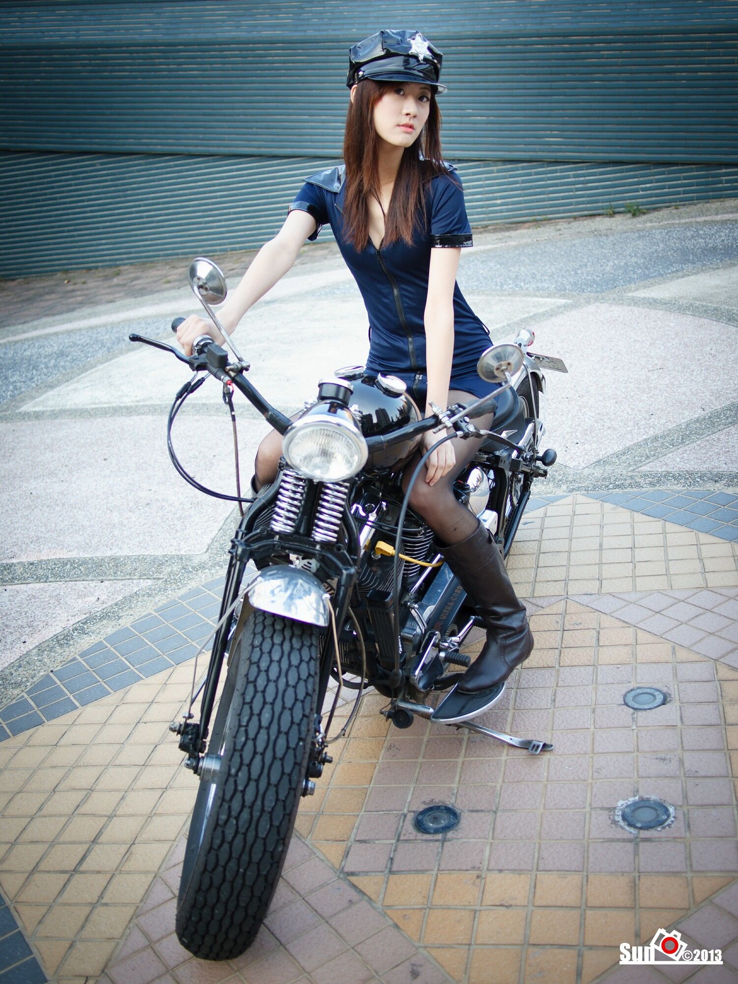 林茉晶 - 哈雷女警与空姐-图0