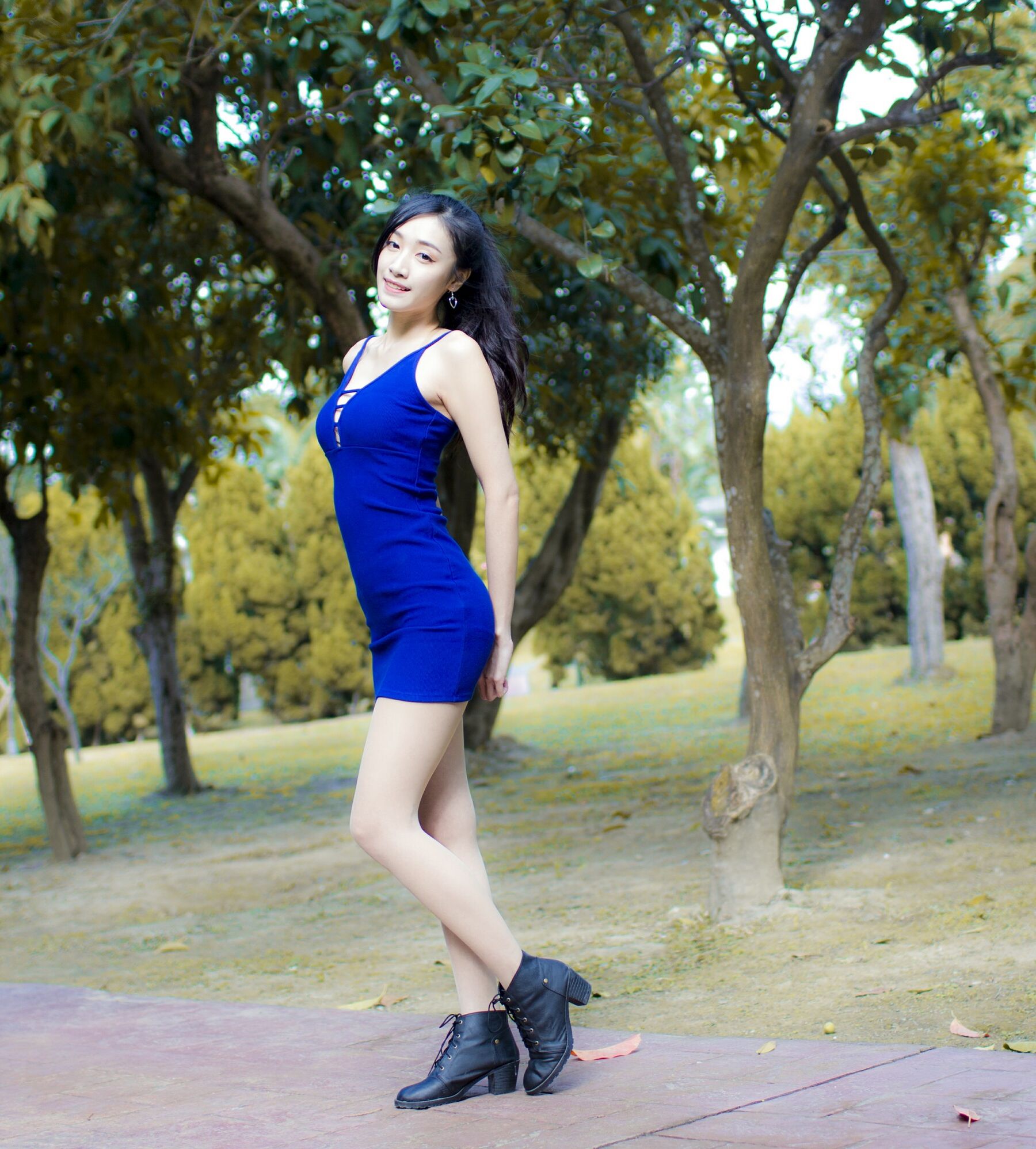 段璟乐《士林官阺時裝》-图8