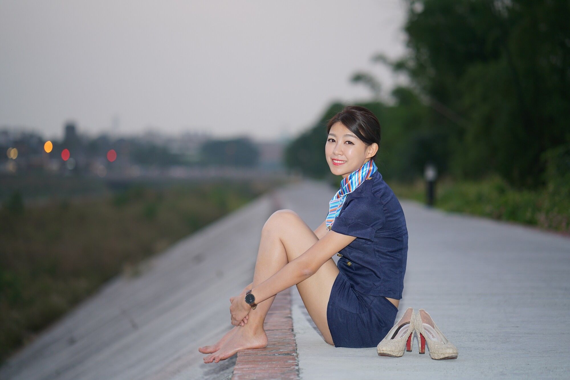 简嘉莹(小紫) 《光復新村～连衣裙+空姐装》-图2