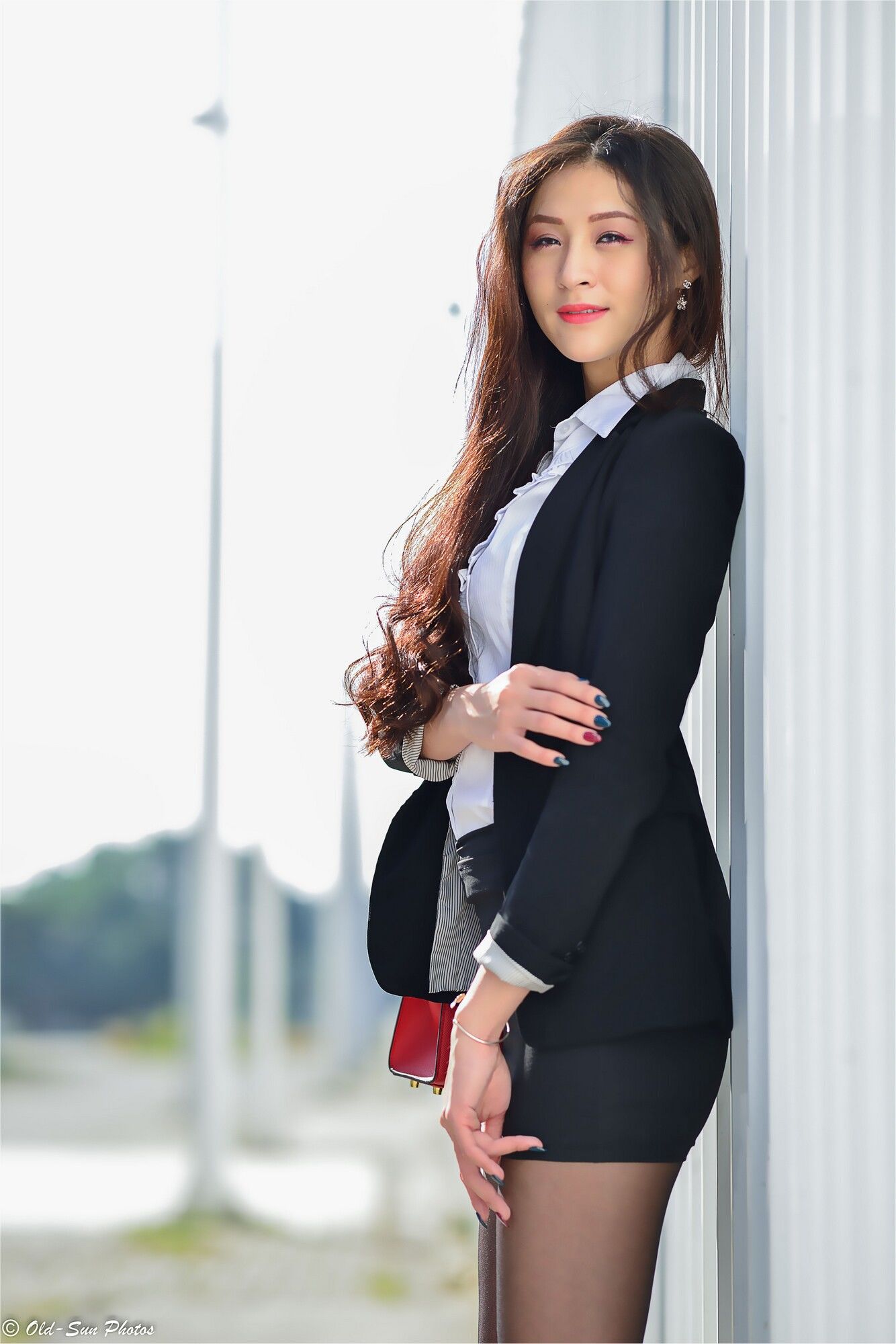 小梵《展覽館旁OL街拍》-图35