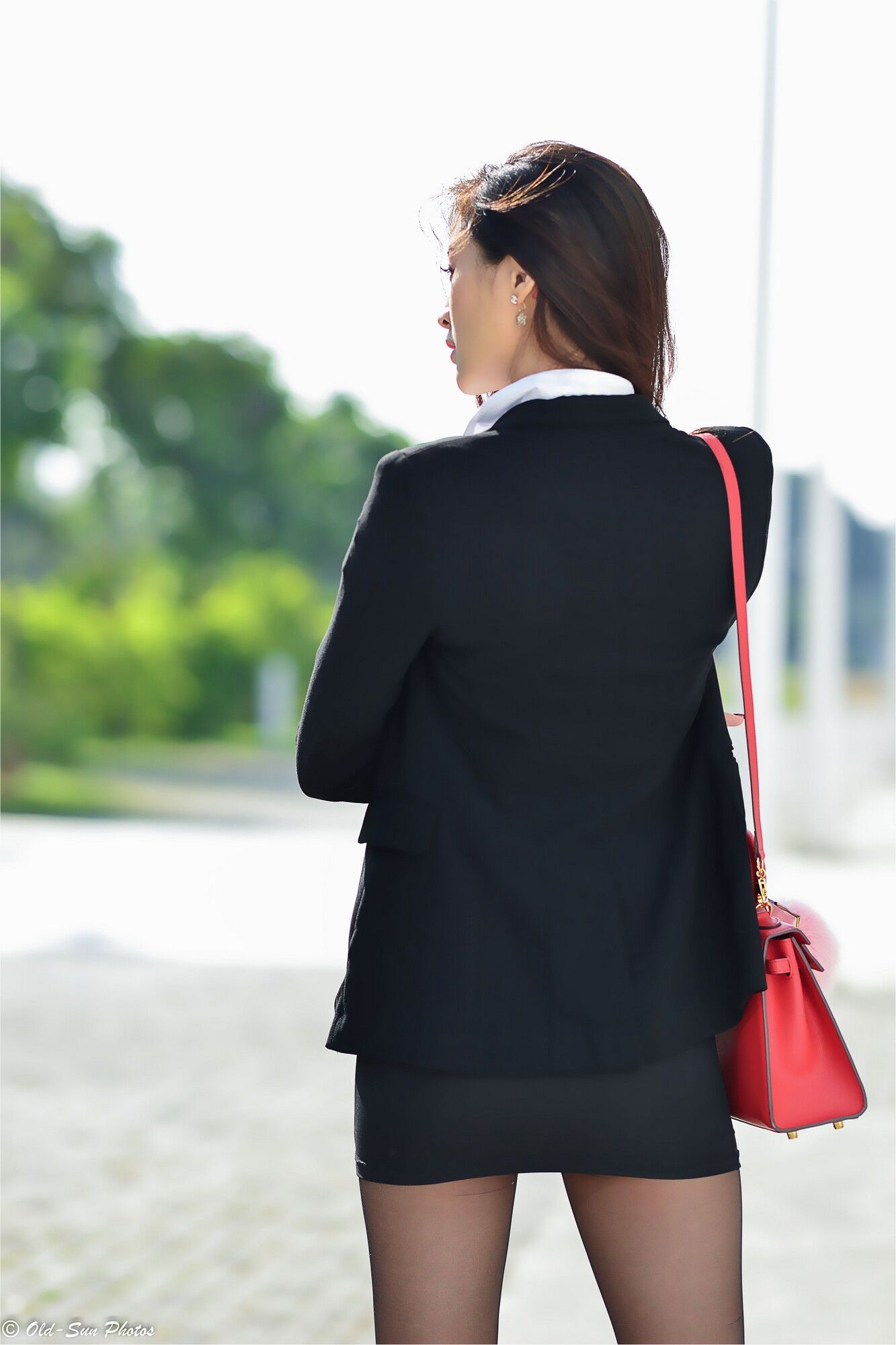 小梵《展覽館旁OL街拍》-图48