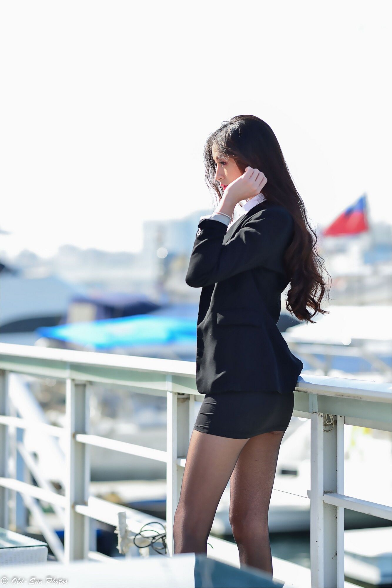 小梵《展覽館旁OL街拍》-图72