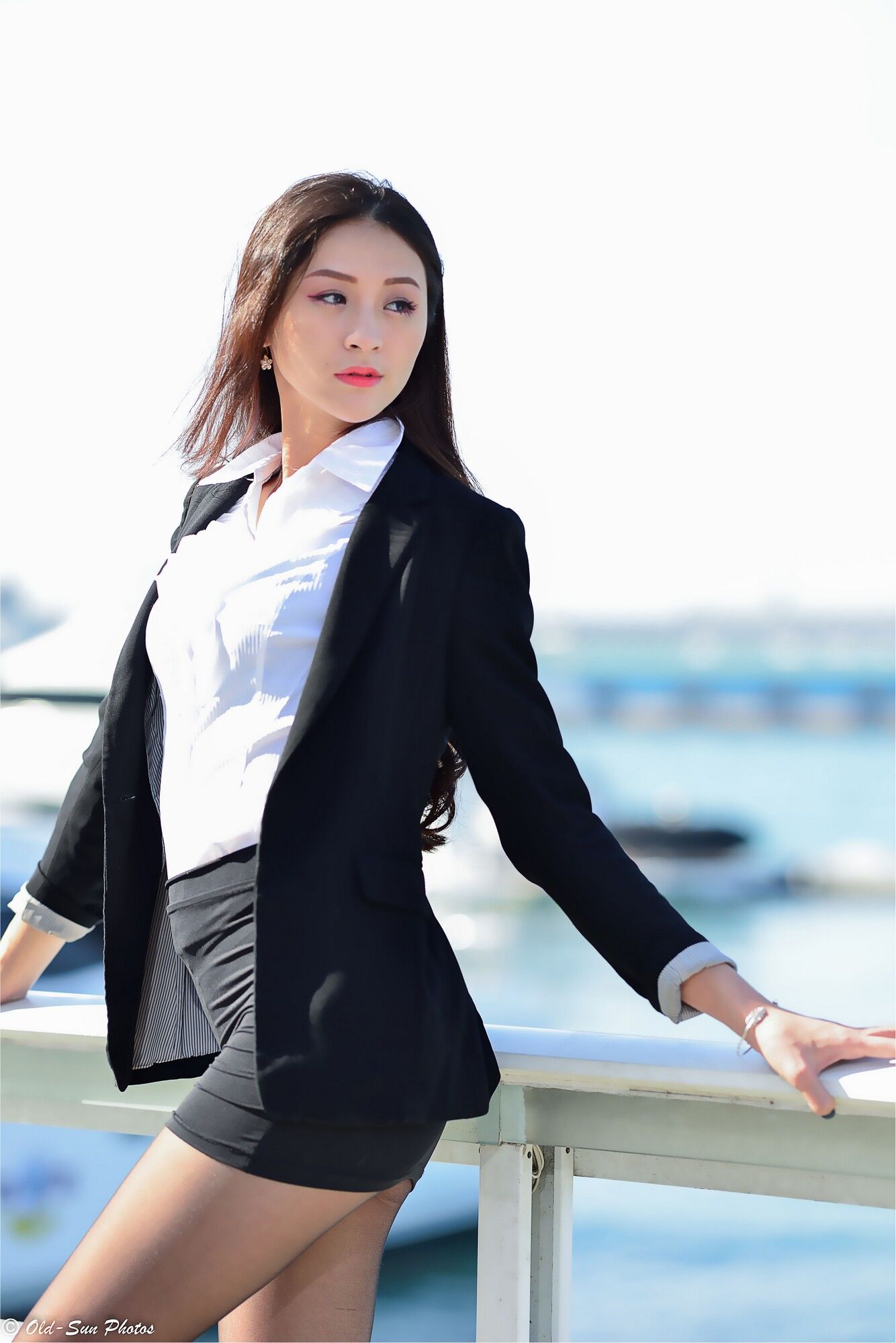 小梵《展覽館旁OL街拍》-图74