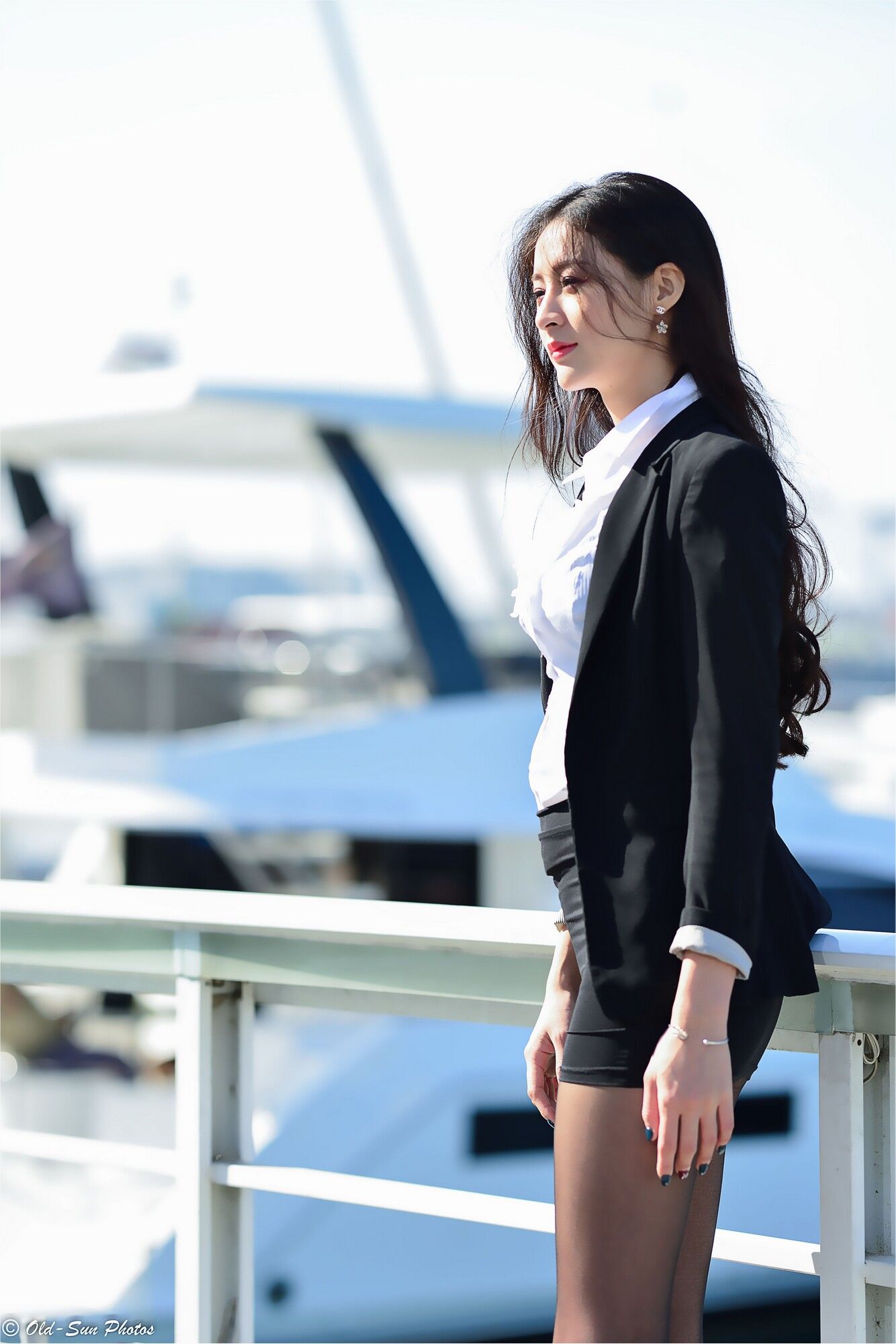 小梵《展覽館旁OL街拍》-图76