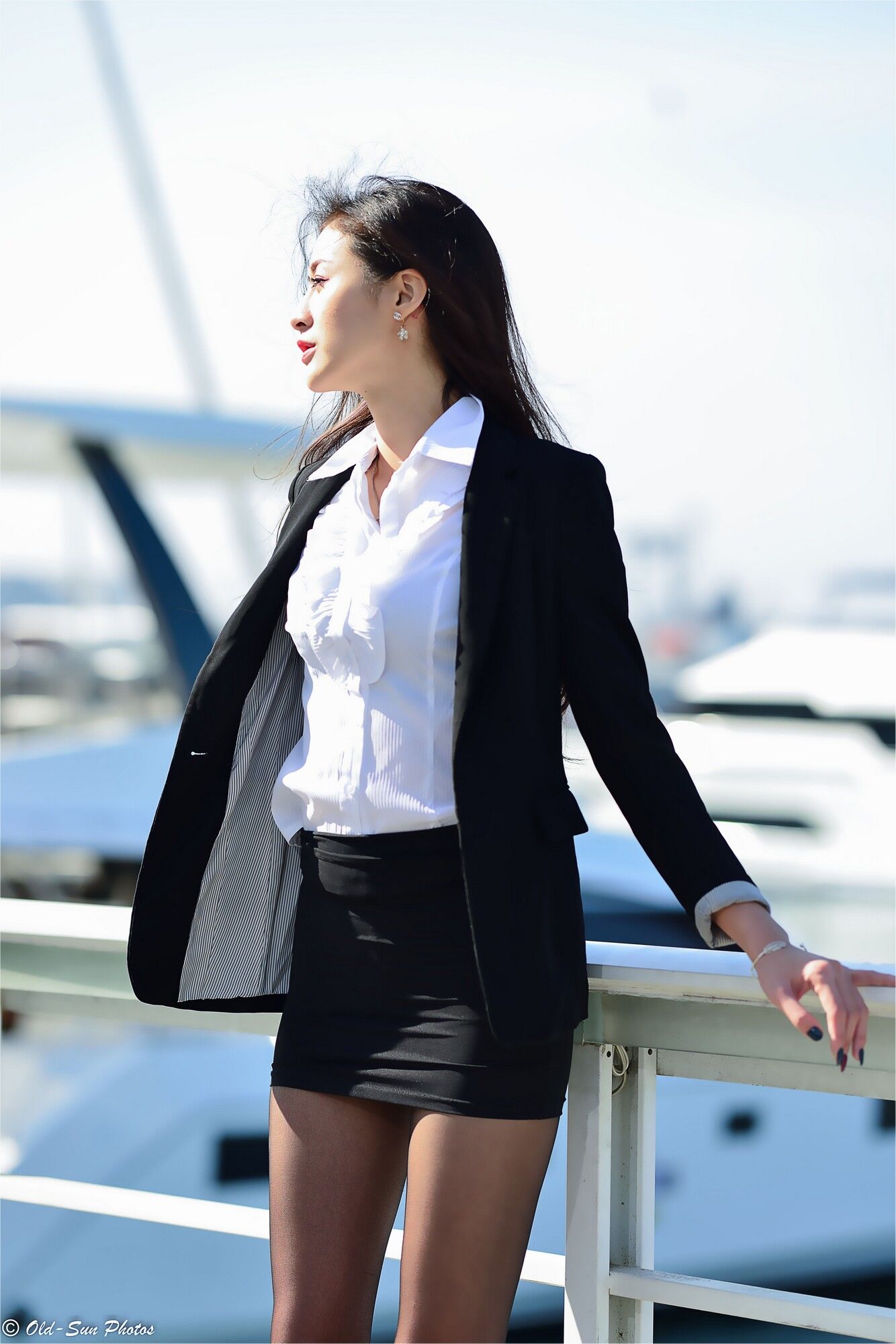 小梵《展覽館旁OL街拍》-图78