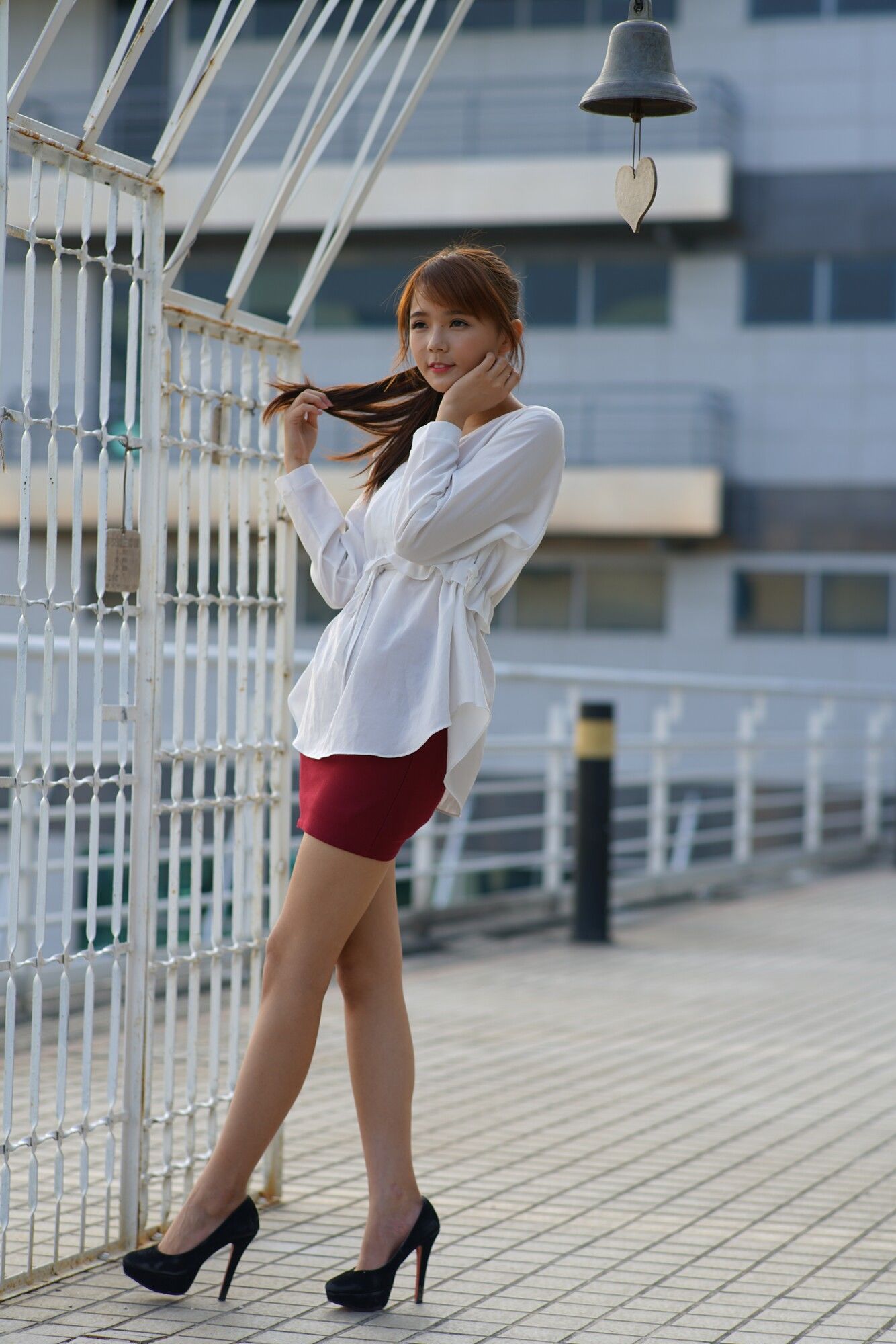 苏郁媛《烏日高鐵～街拍包臀裙》-图16