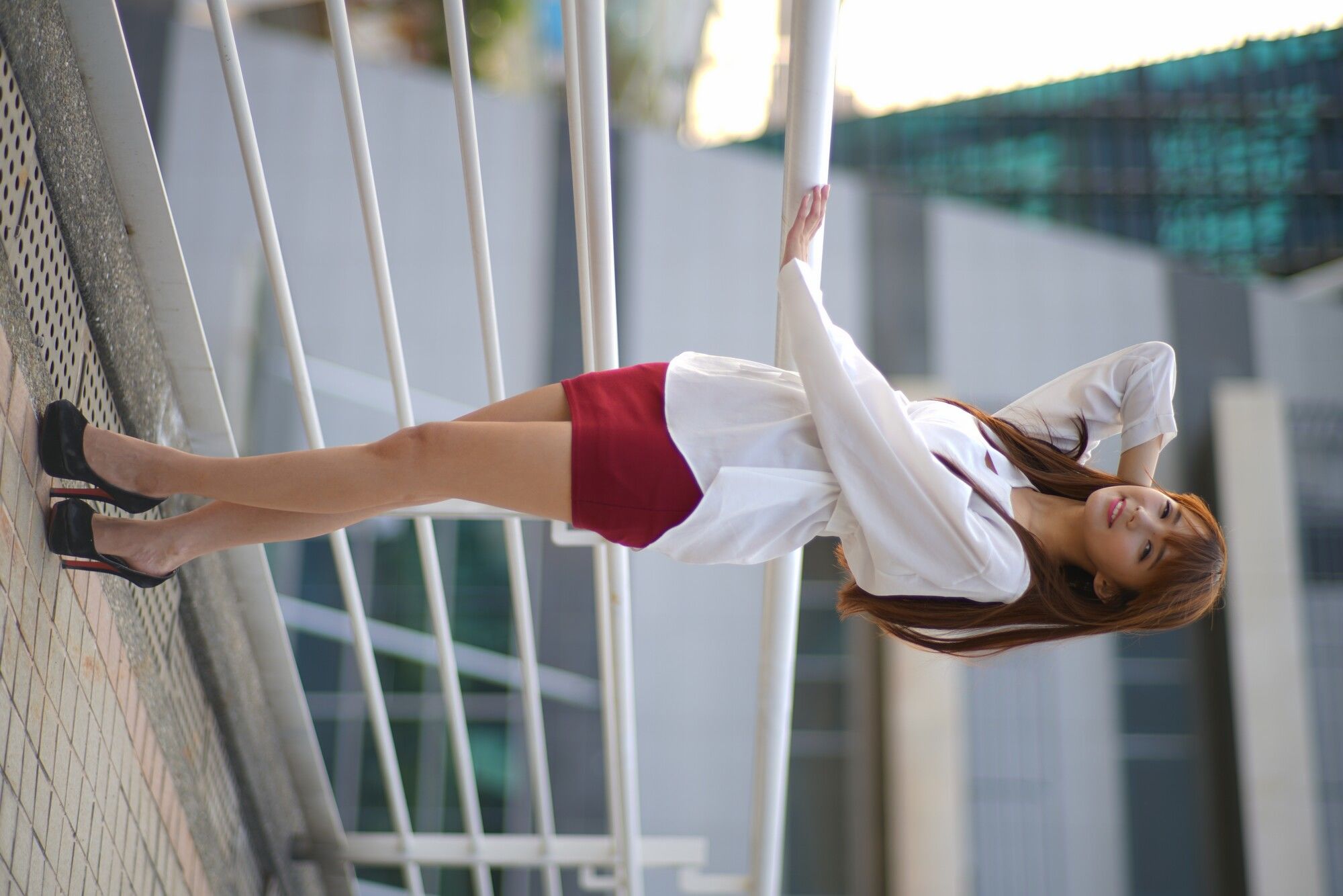 苏郁媛《烏日高鐵～街拍包臀裙》-图31