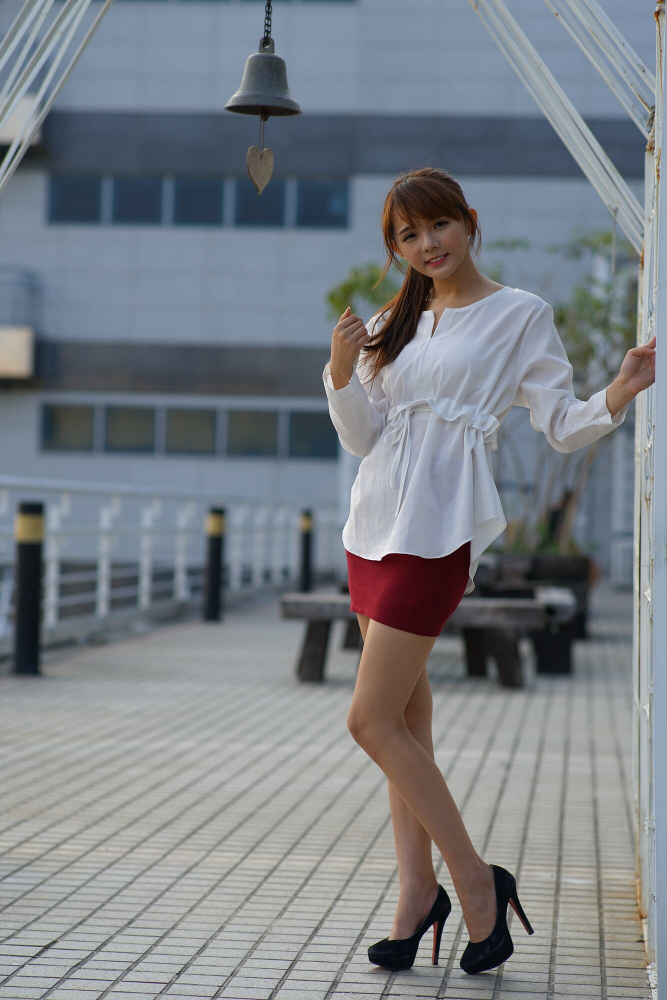 苏郁媛《烏日高鐵～街拍包臀裙》-图34