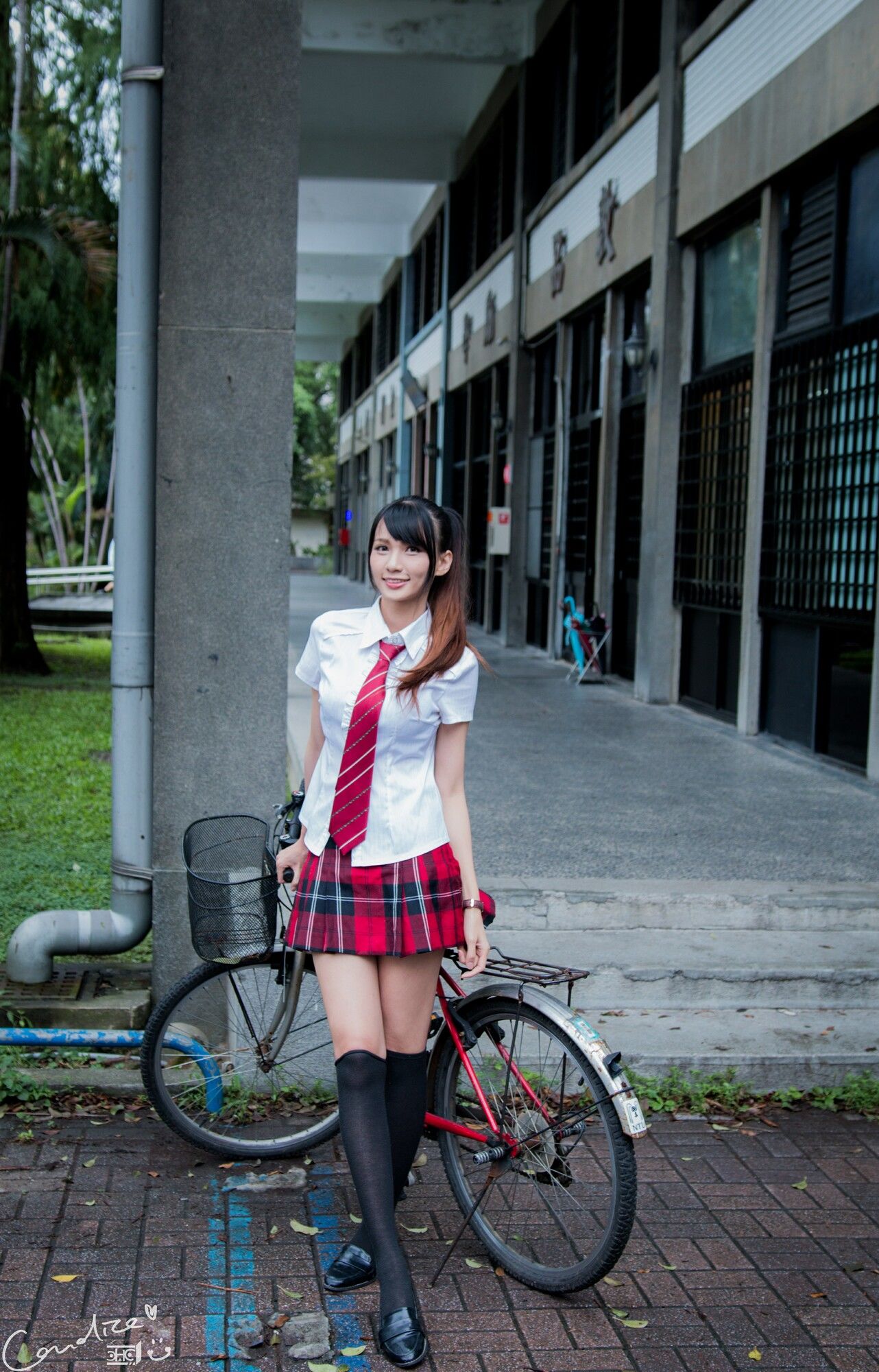 蔡译心Candice《你的名字》-图1