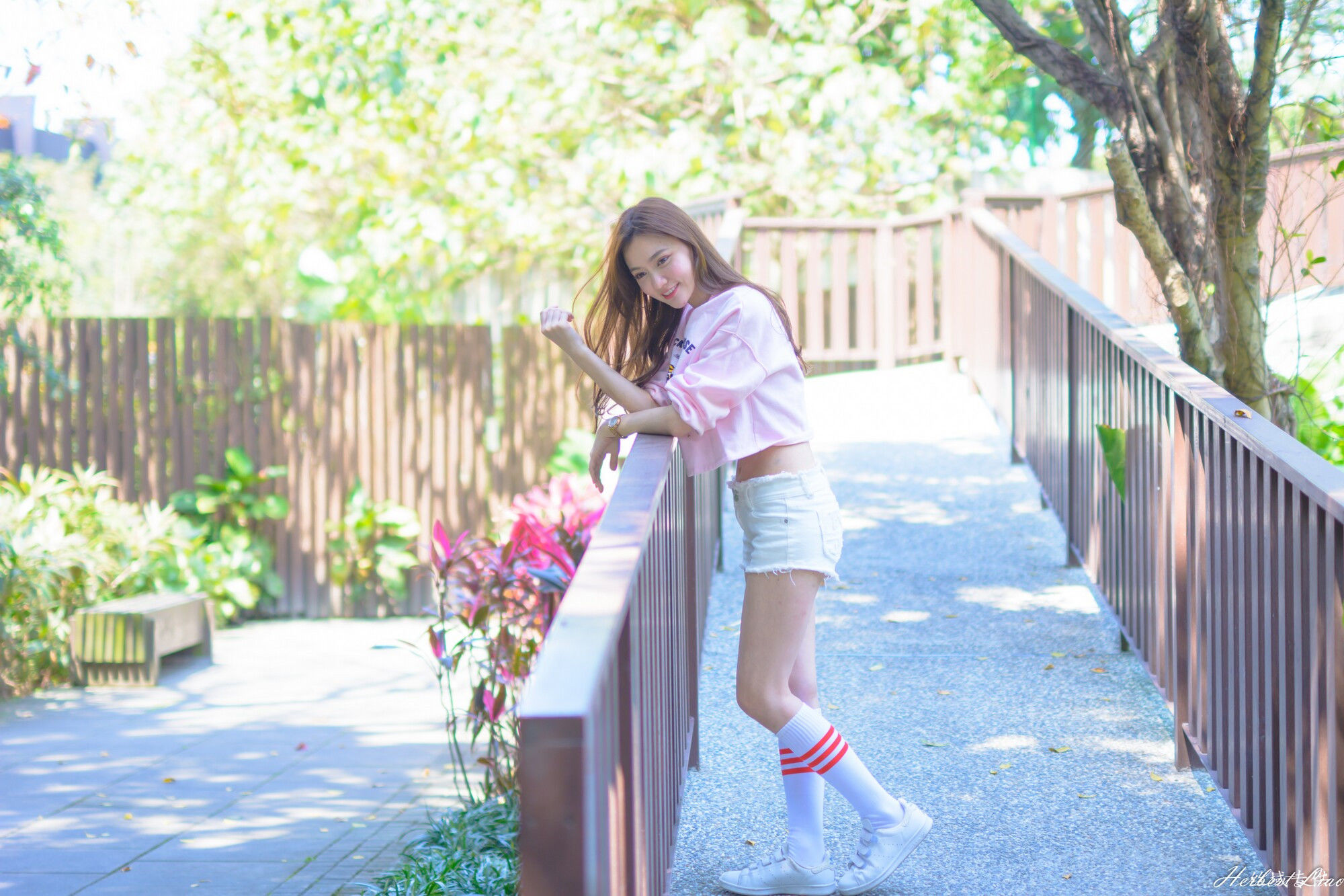 苏小立《花博新生公園 热裤运动装》-图1