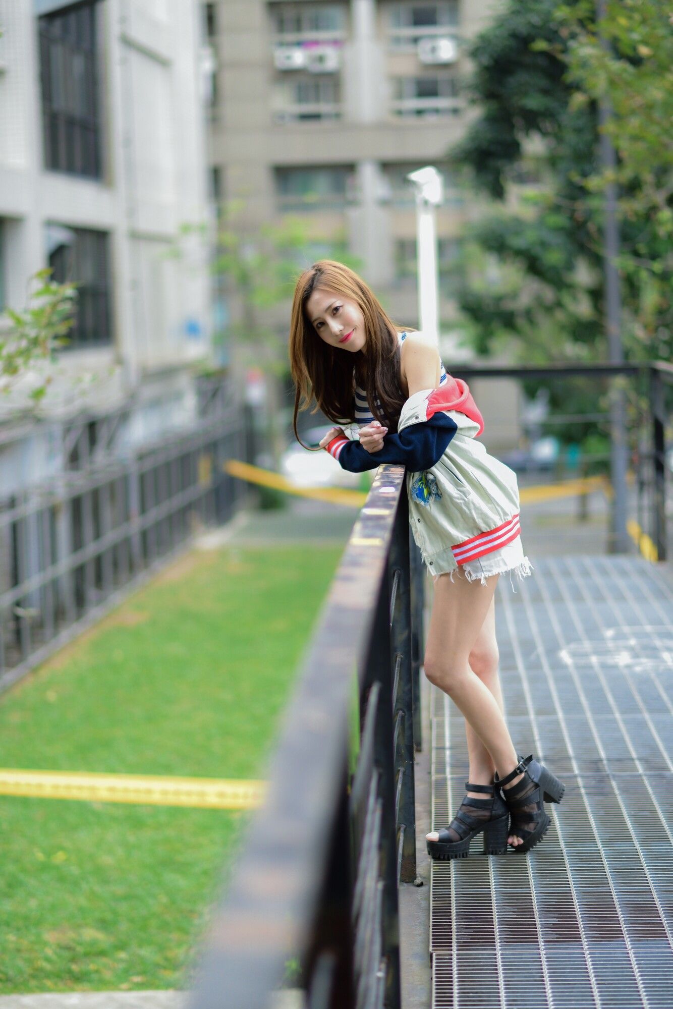 黄艾比Abbie - 长腿热裤街拍-图38