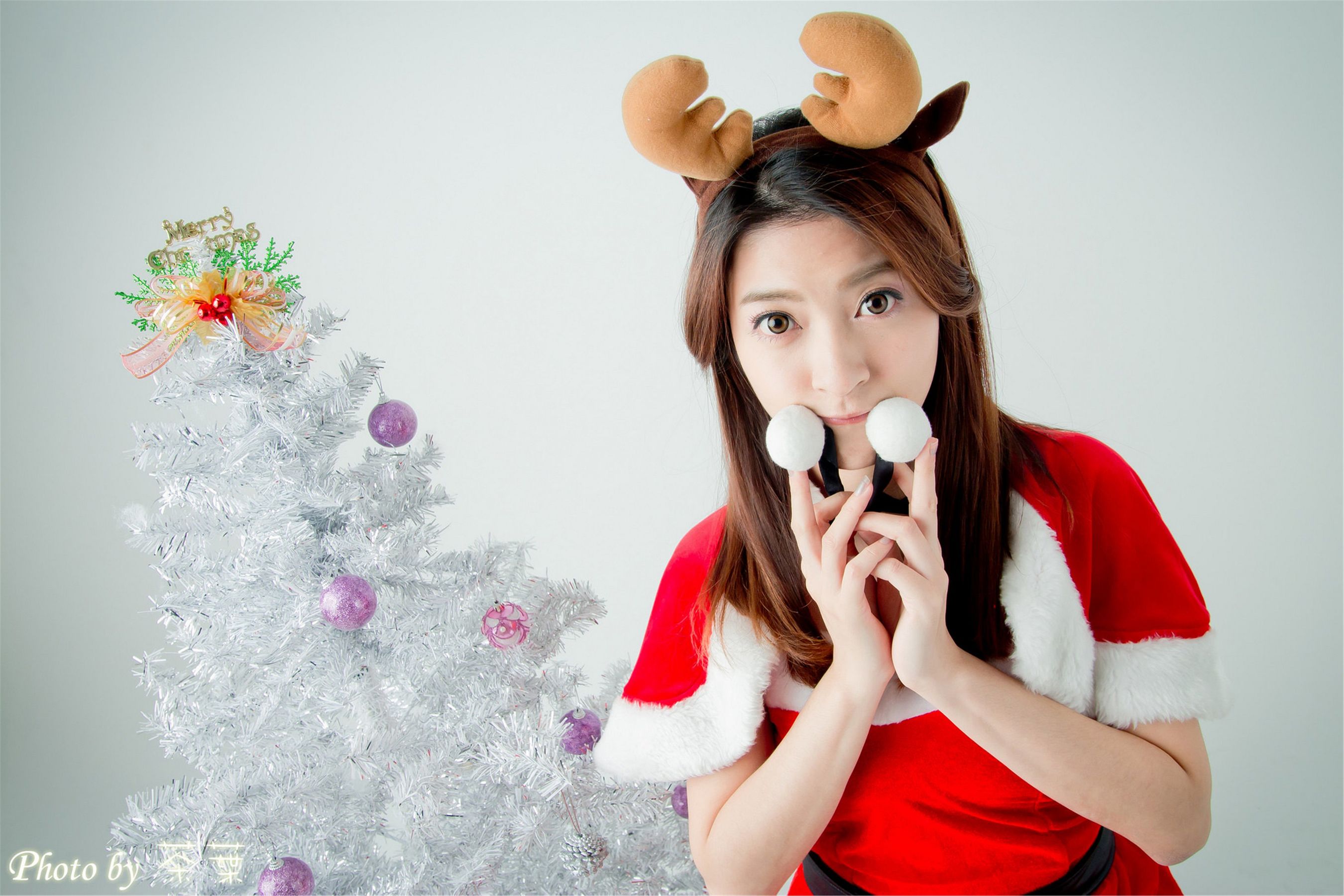 李思娴《圣诞萌妹》-图0
