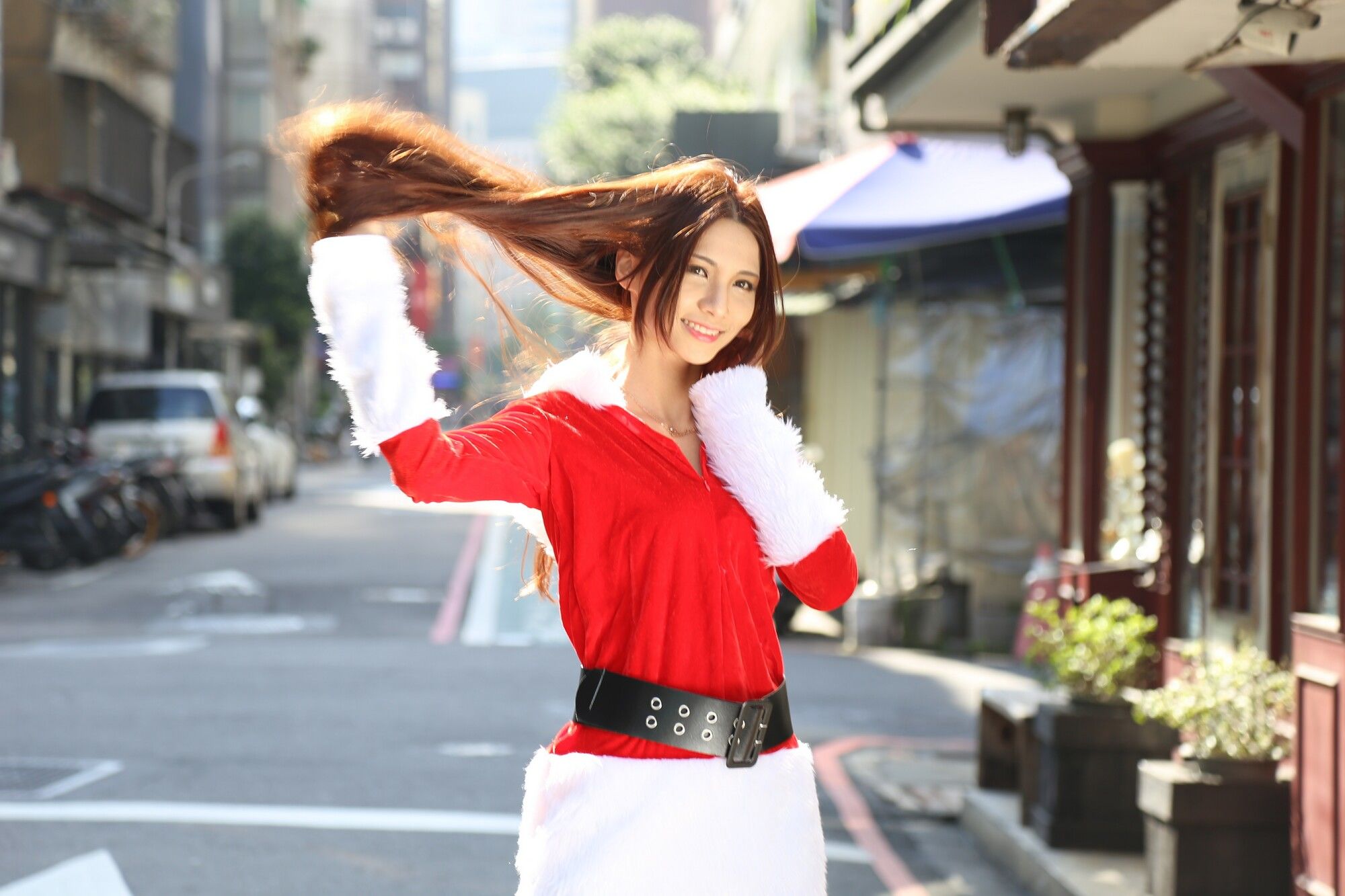 蔡译心Candice《长腿圣诞女郎街拍》-图2