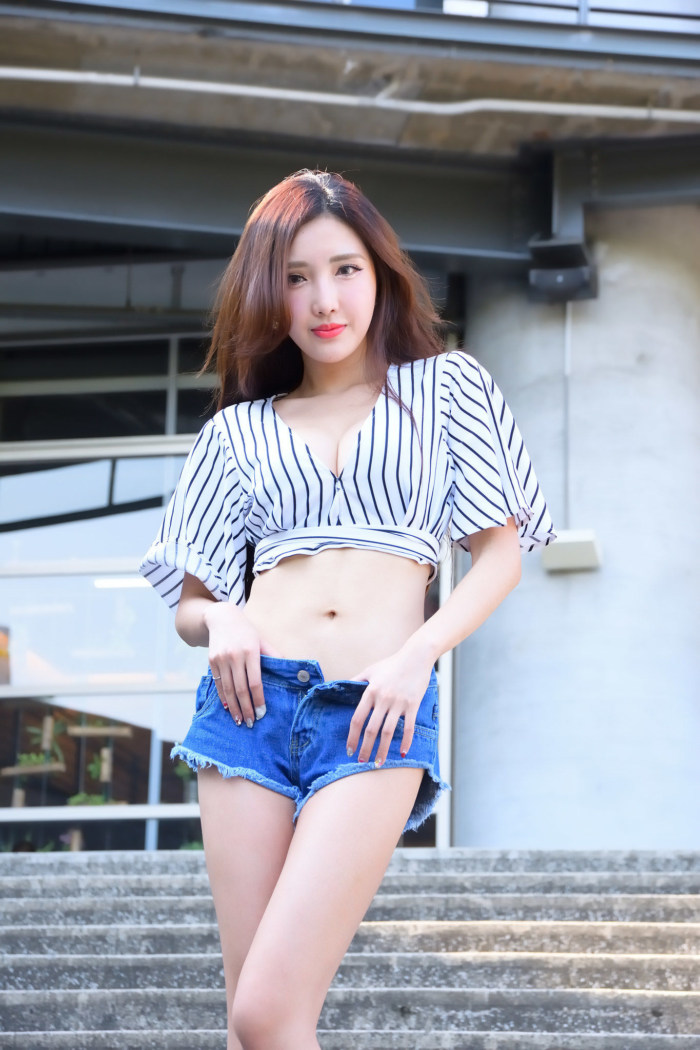 赵芸Syuan《成熟长腿美女街拍》-图30