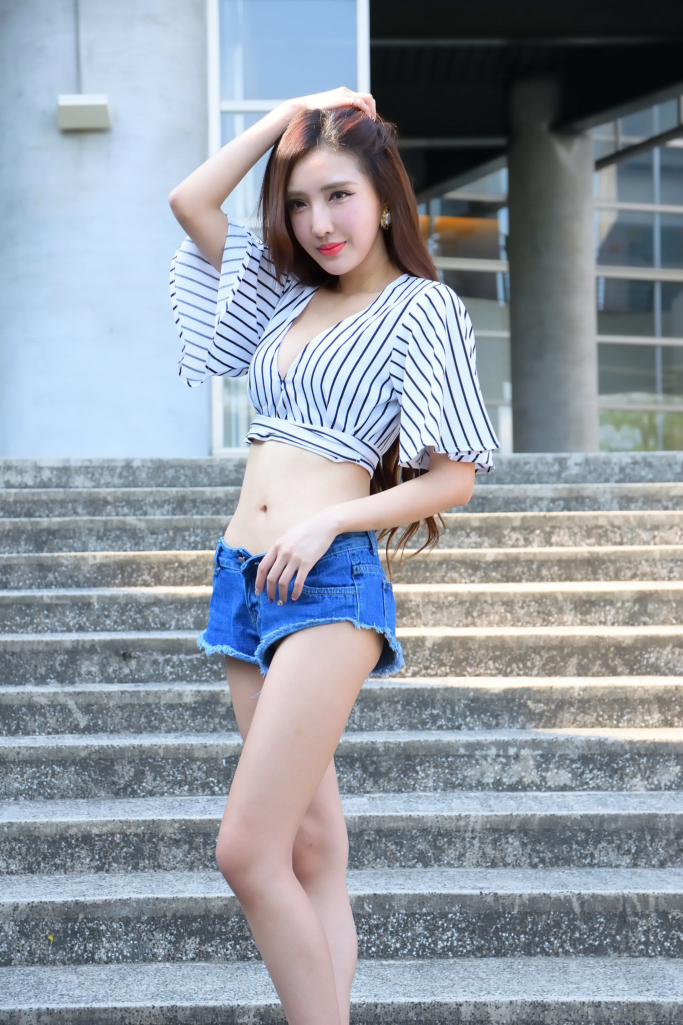 赵芸Syuan《成熟长腿美女街拍》-图31