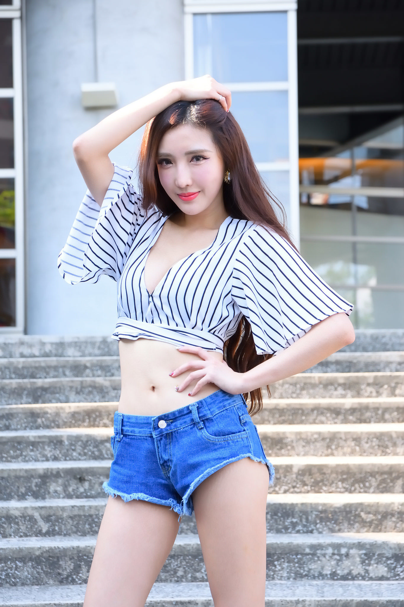 赵芸Syuan《成熟长腿美女街拍》-图33