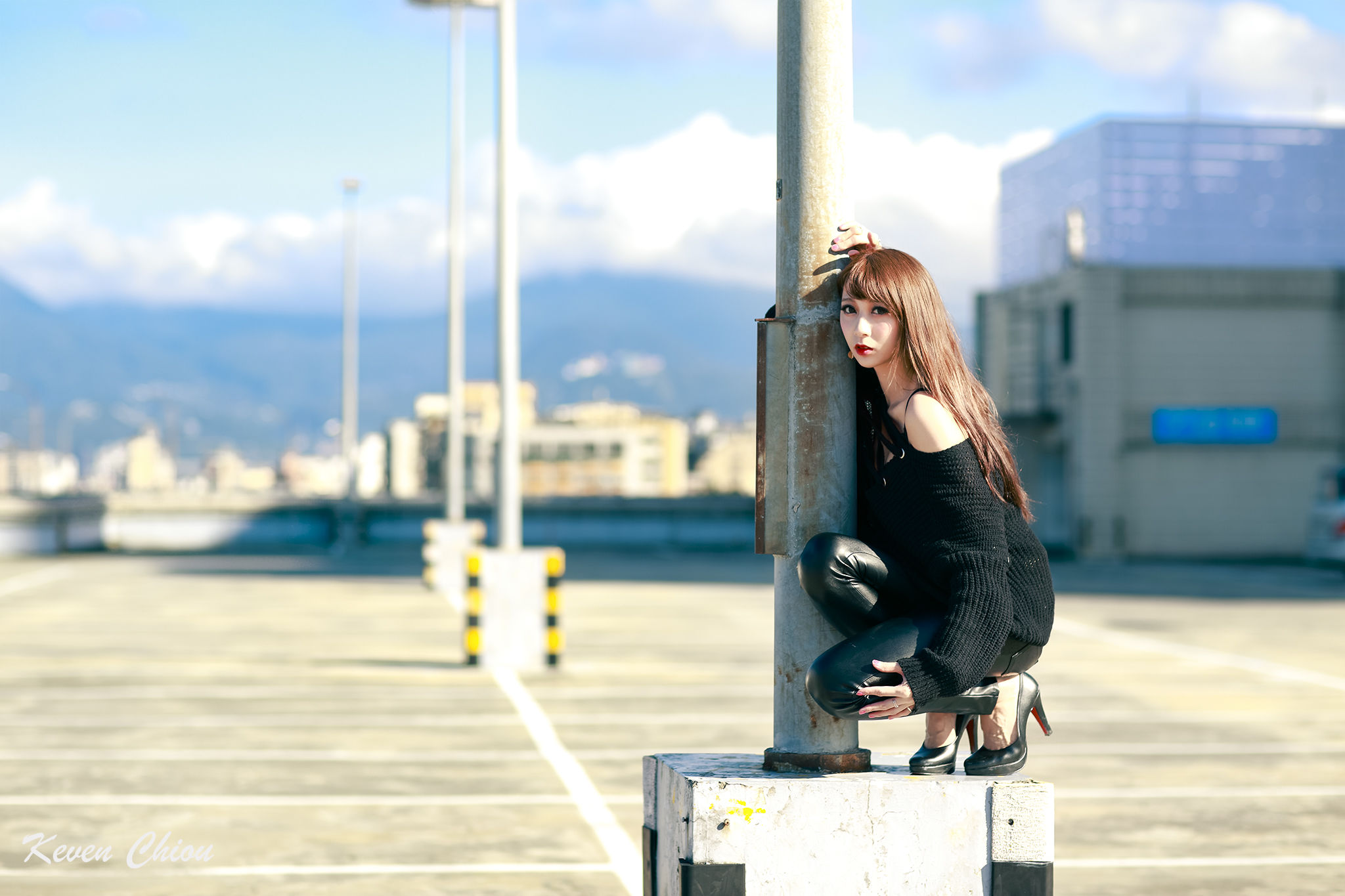 陳奕潔《皮褲少女》-图3