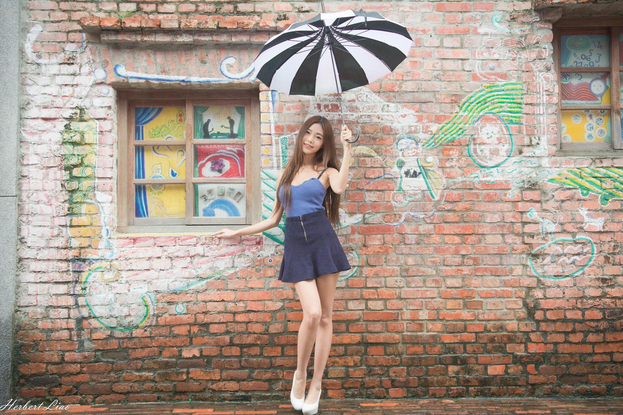 黄上晏《剝皮寮~超短裙外拍》-图40