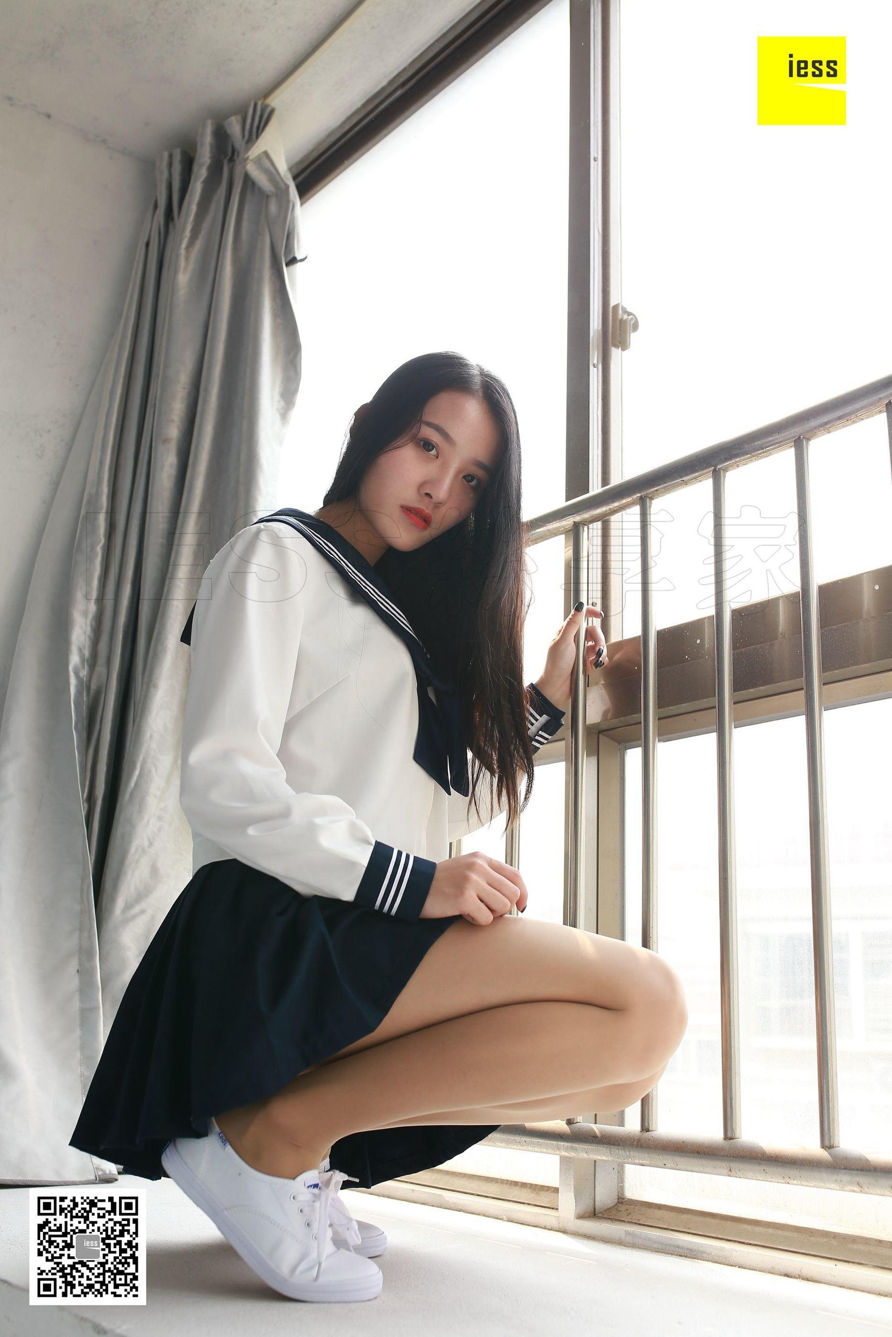 婉萍 《第一次涂指甲油的婉萍》  丝享家216-图5