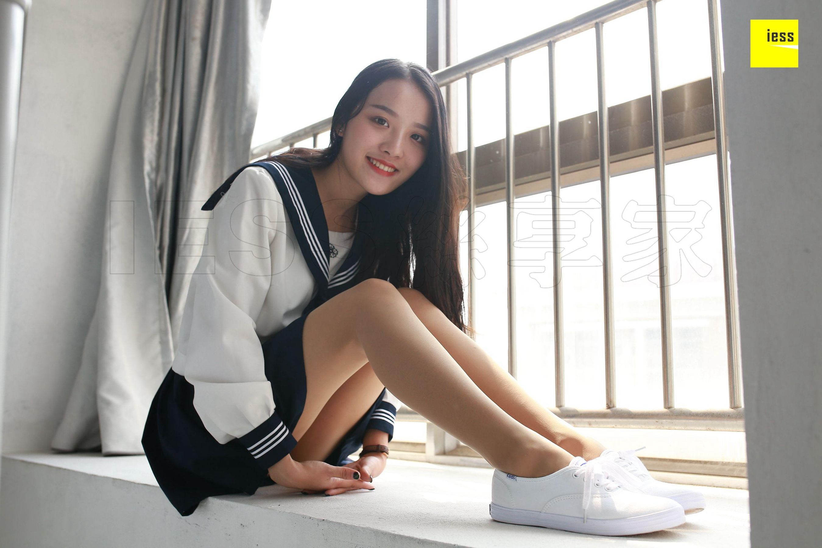 婉萍 《第一次涂指甲油的婉萍》  丝享家216-图8