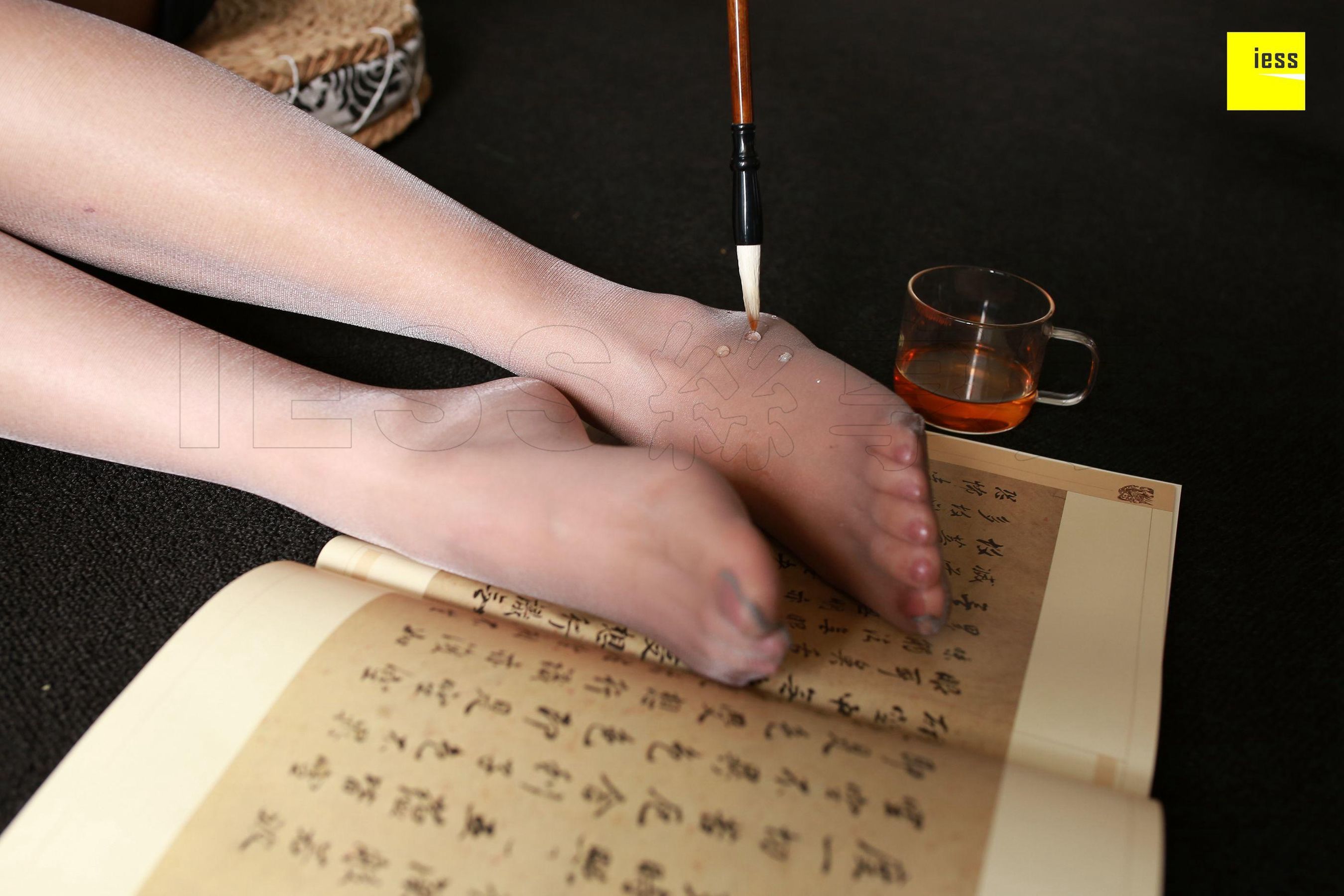 婉萍《笔情墨趣 幽幽袜香》  丝享家230-图85